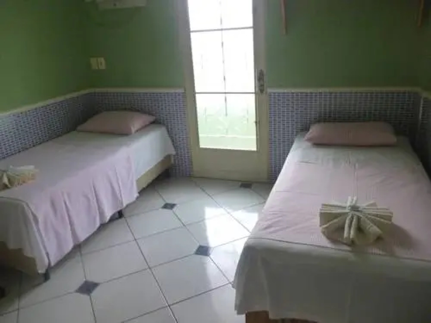 Boulevard Place Hotel