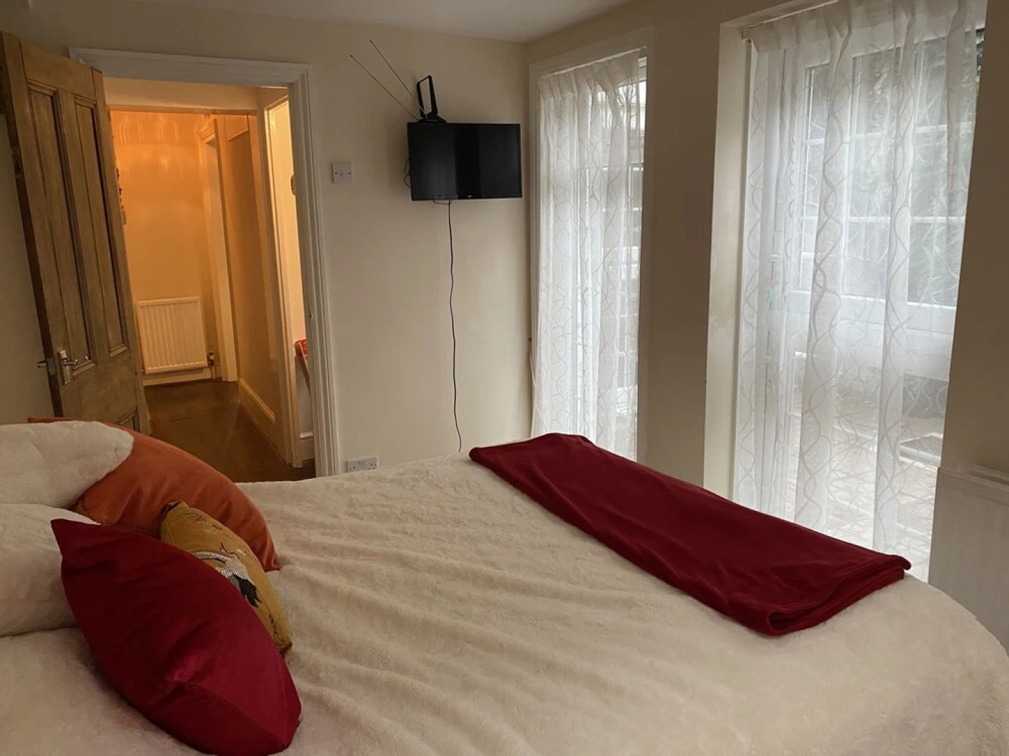 Immaculate 1-bed Apartment Near the River Thames