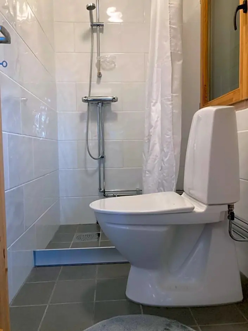 Asplunda Gård, Kolmården stuga nr 1