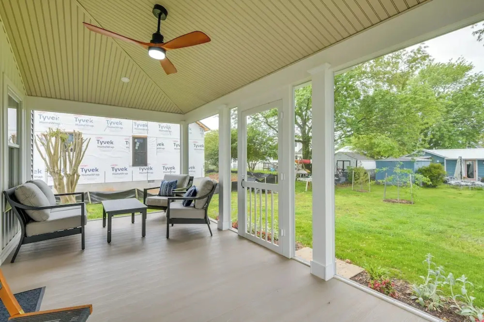 Modern Solomons Cottage Rental - Walk to Island!