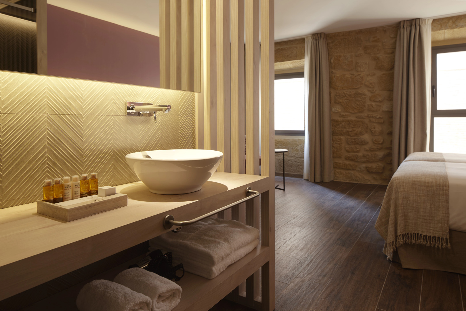 Palacio Tondon, La Rioja Brinas