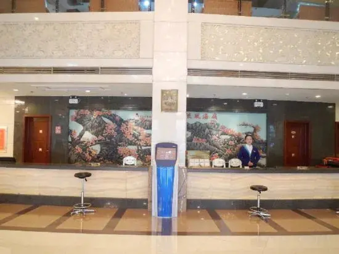 Jiuquan Chuangtong Business Hotel (Municipal Government Yumen Oilfield Company Branch)