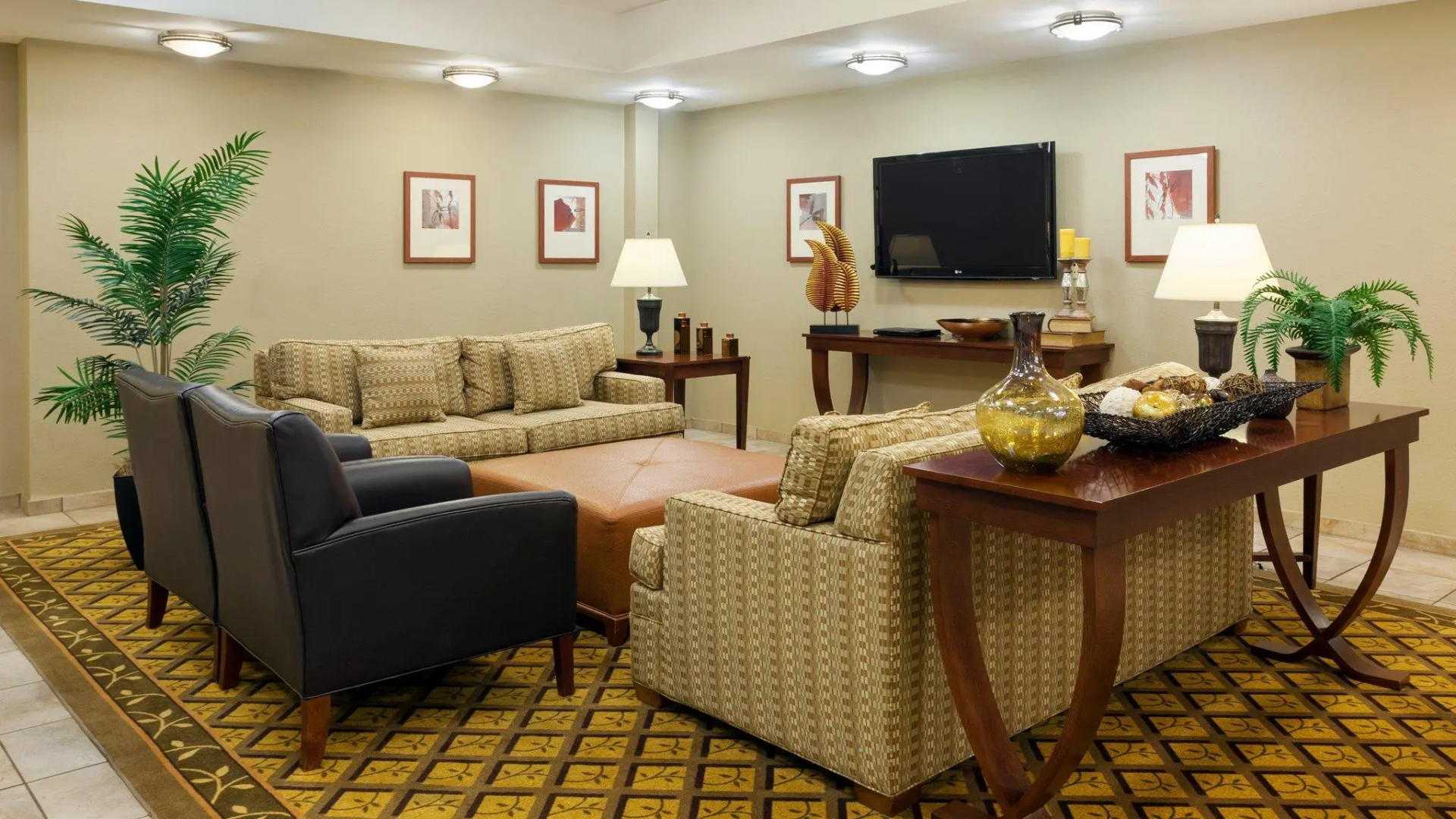 Candlewood Suites Reading by IHG
