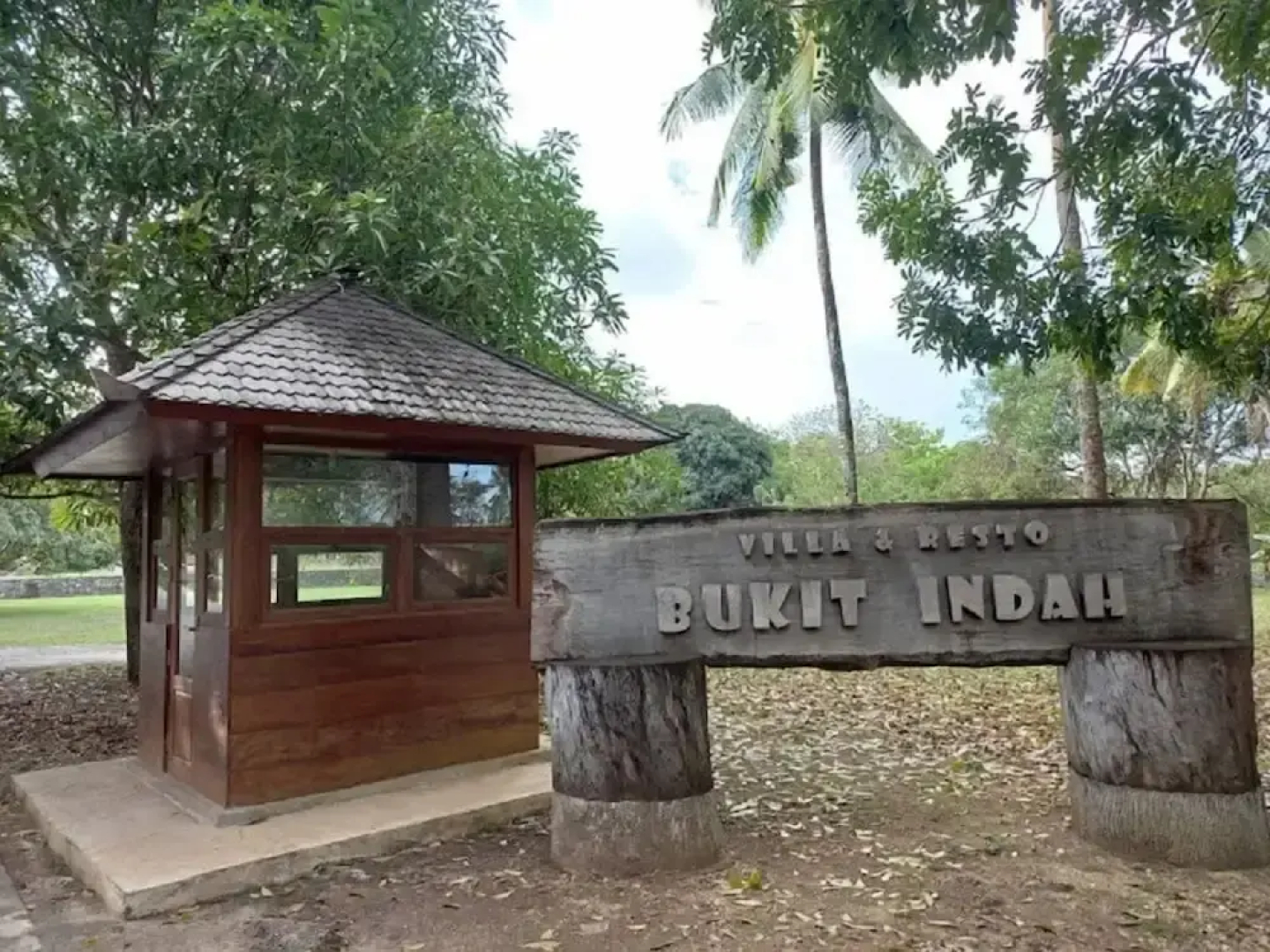 Hotel Bukit Indah Saumlaki by LeGreen
