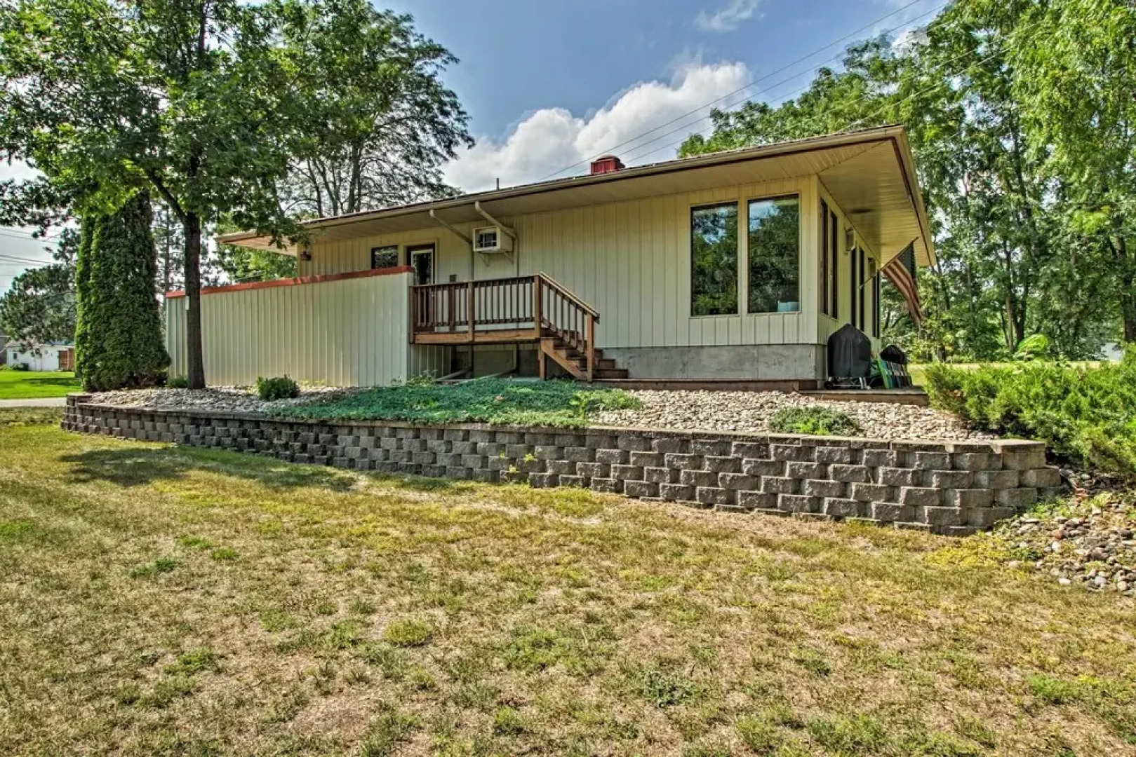 Pet-friendly Wabasha Studio: Boat, Ski & Explore!