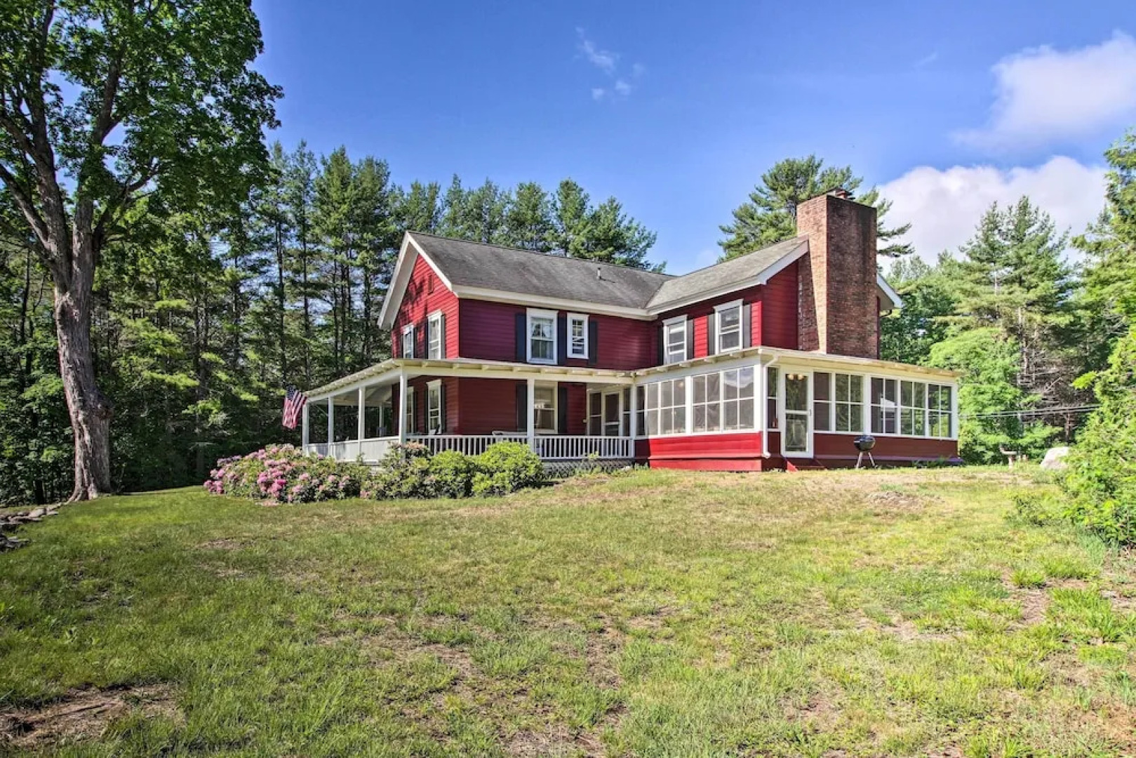 Vintage Schroon Lake Farmhouse w/ Private Beach!