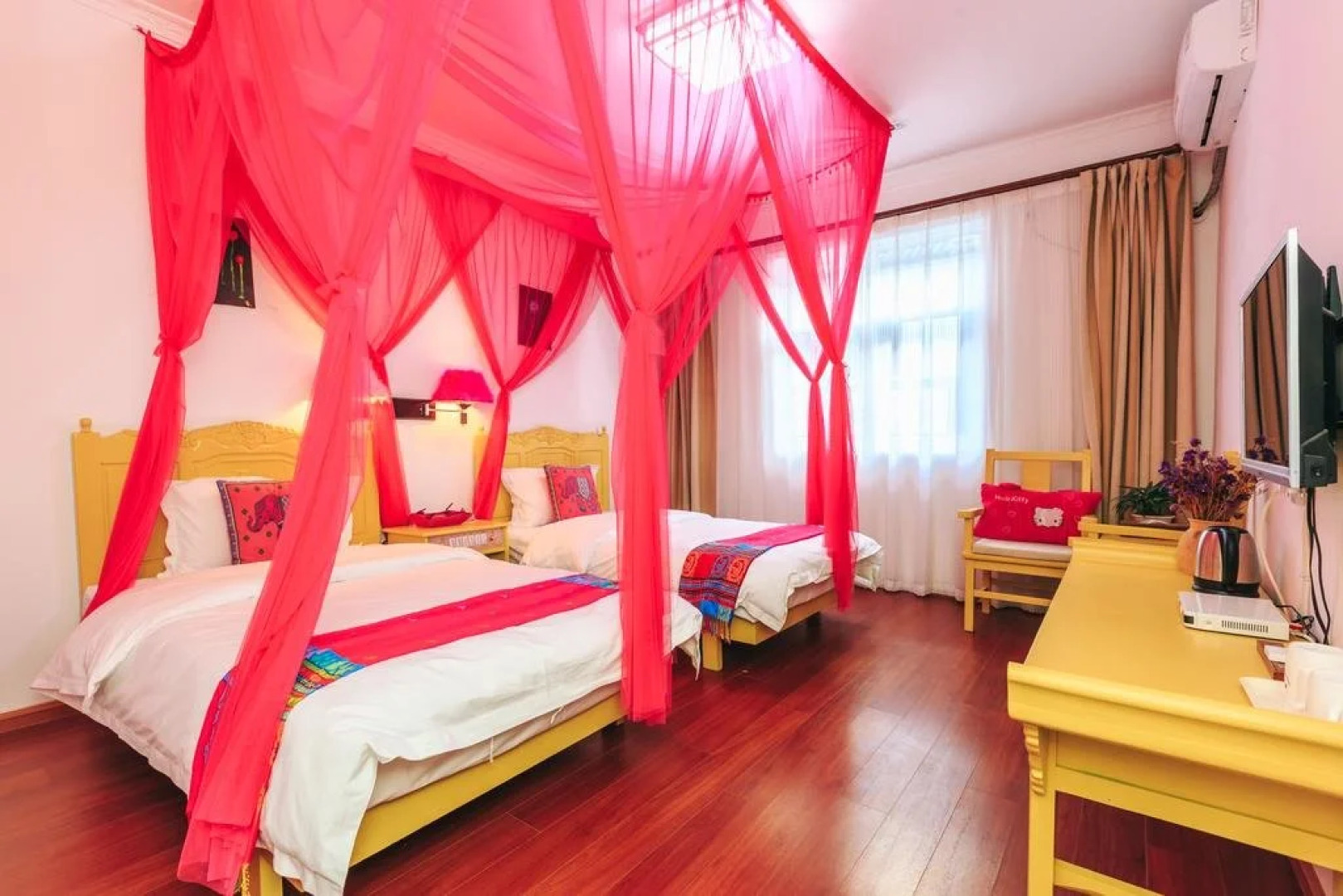 Homelife Theme Inn Dali