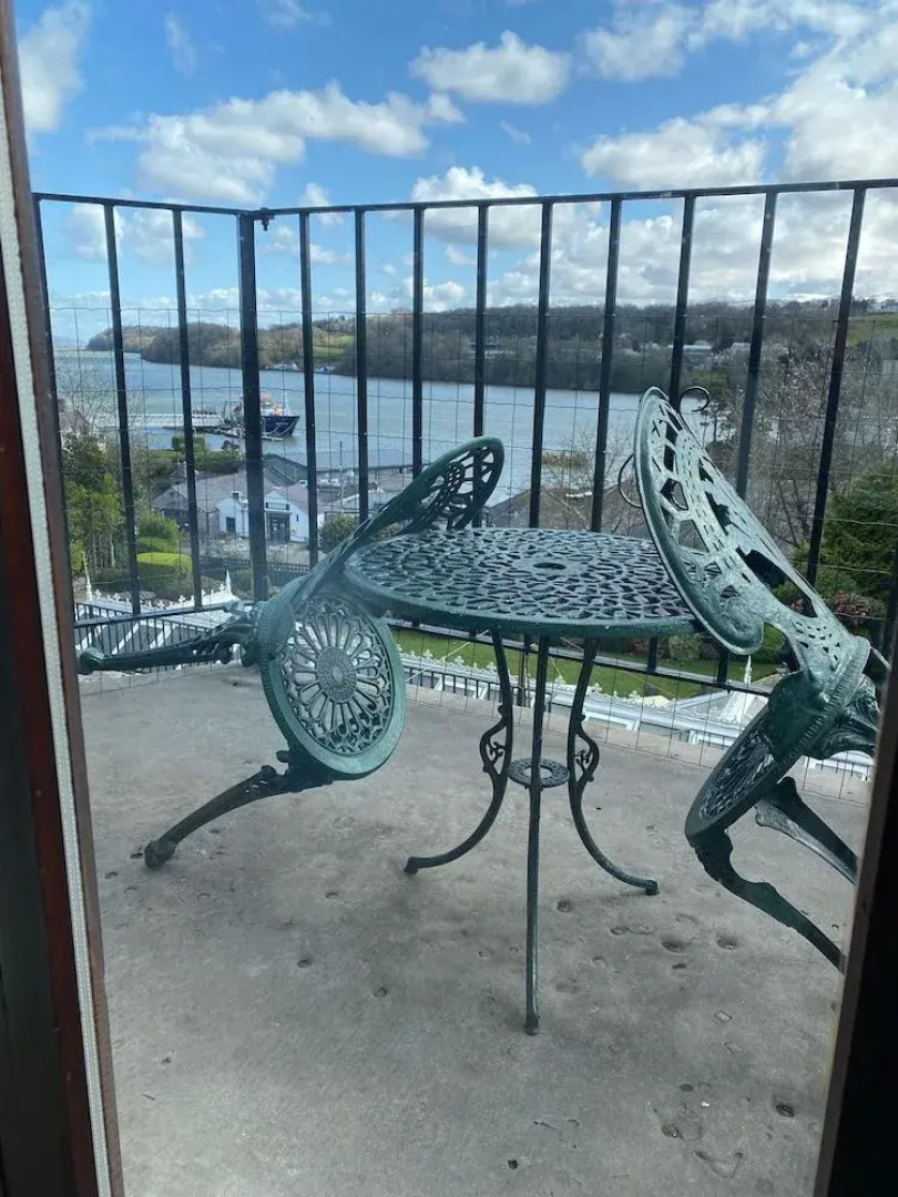 The Victoria, Menai Bridge