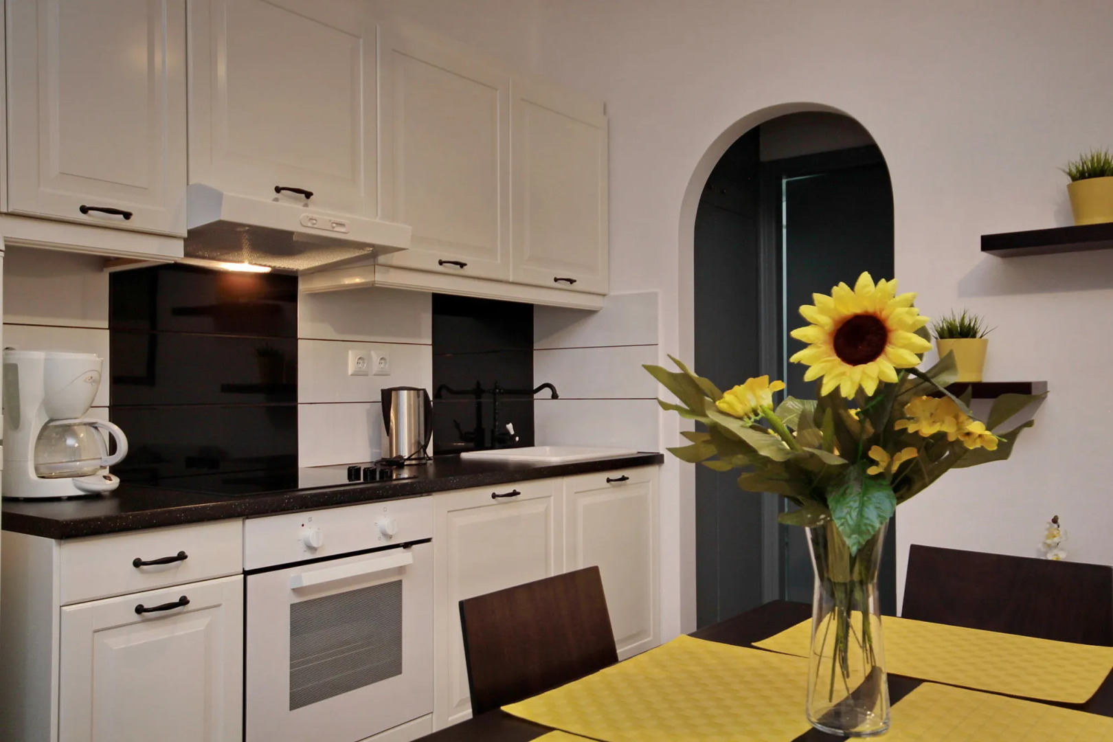 Aloe Luxury Apartments & Suites