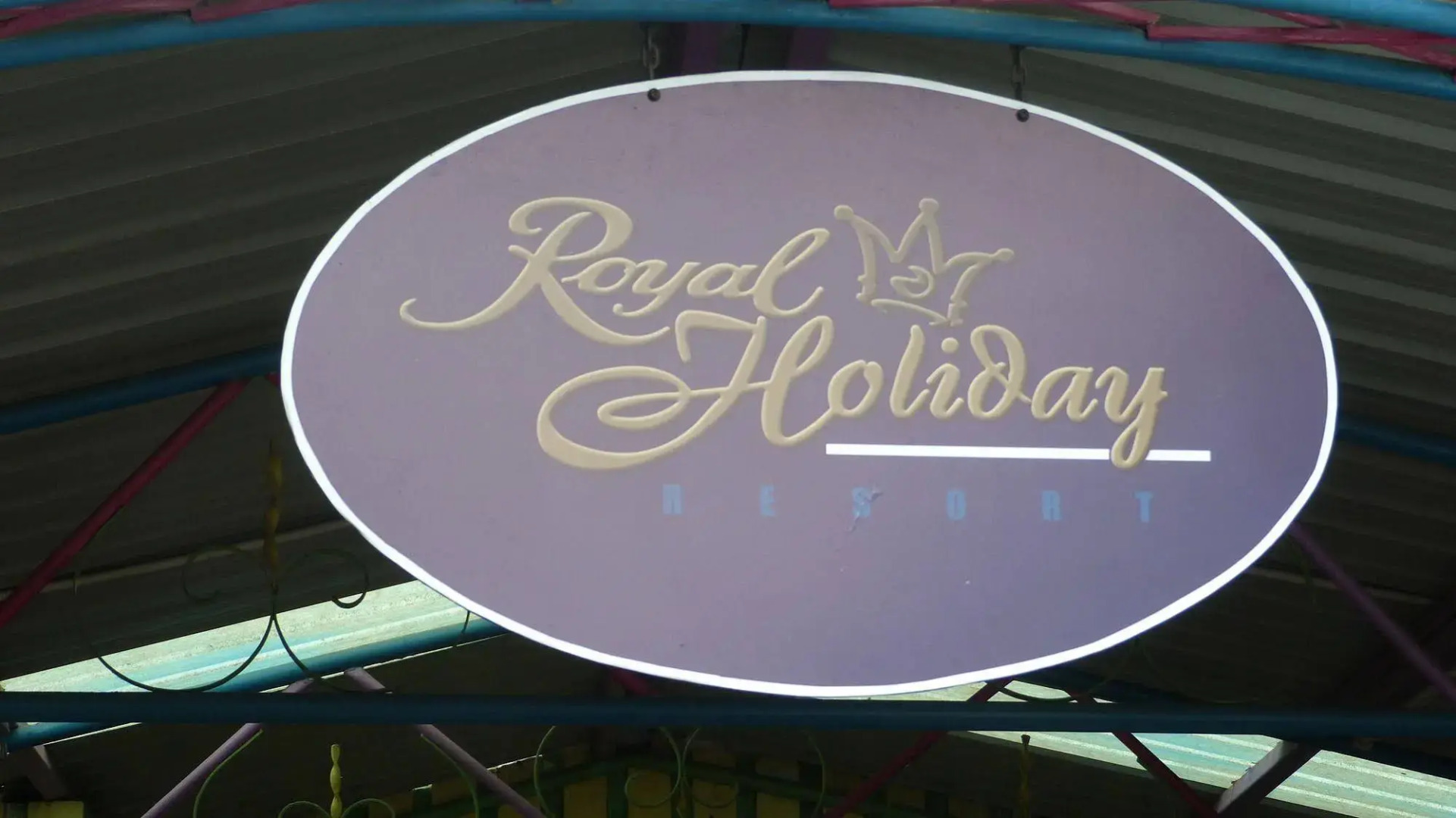 Royal Holiday Resort