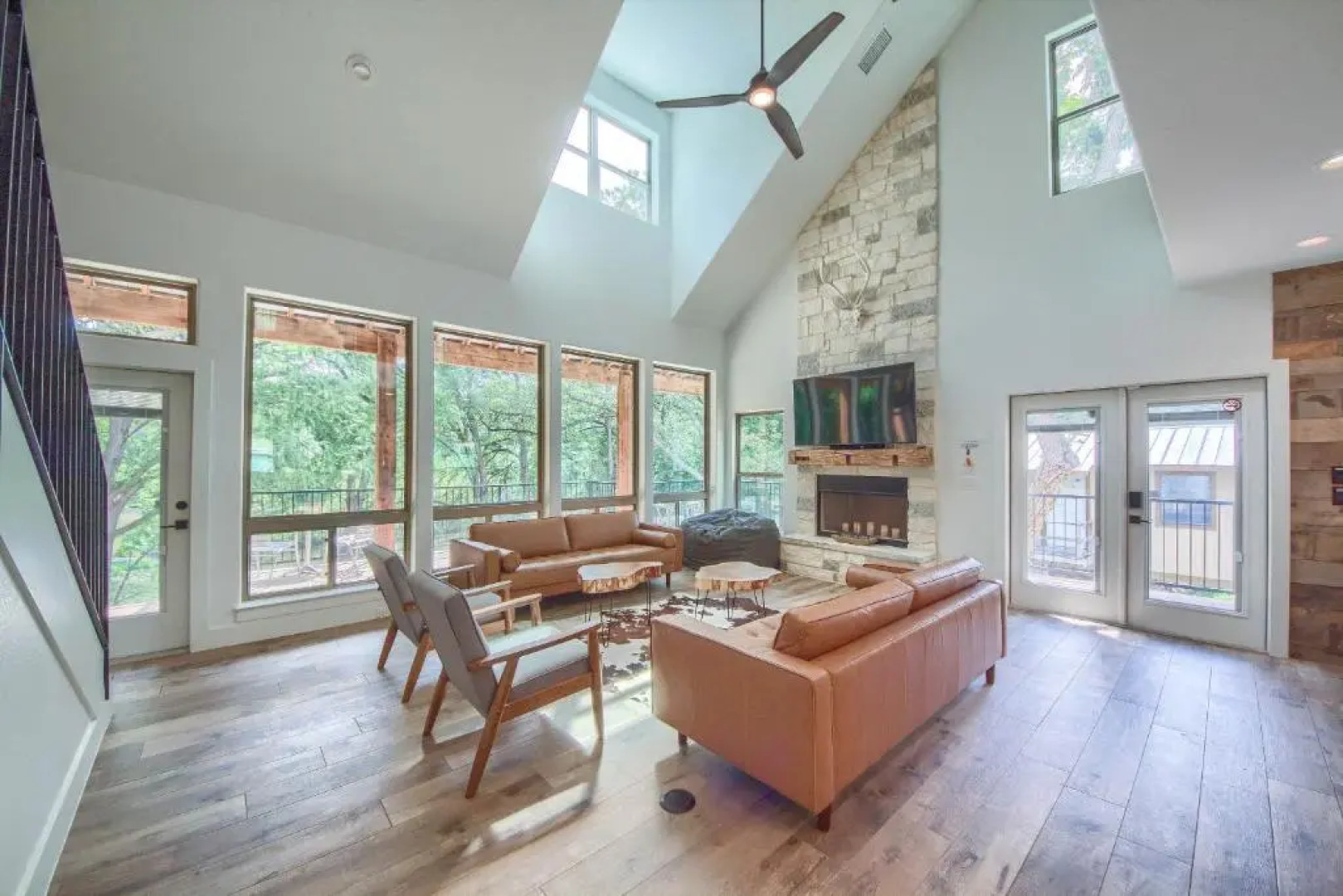 Guadalupe Lodge Rr 7806 Home