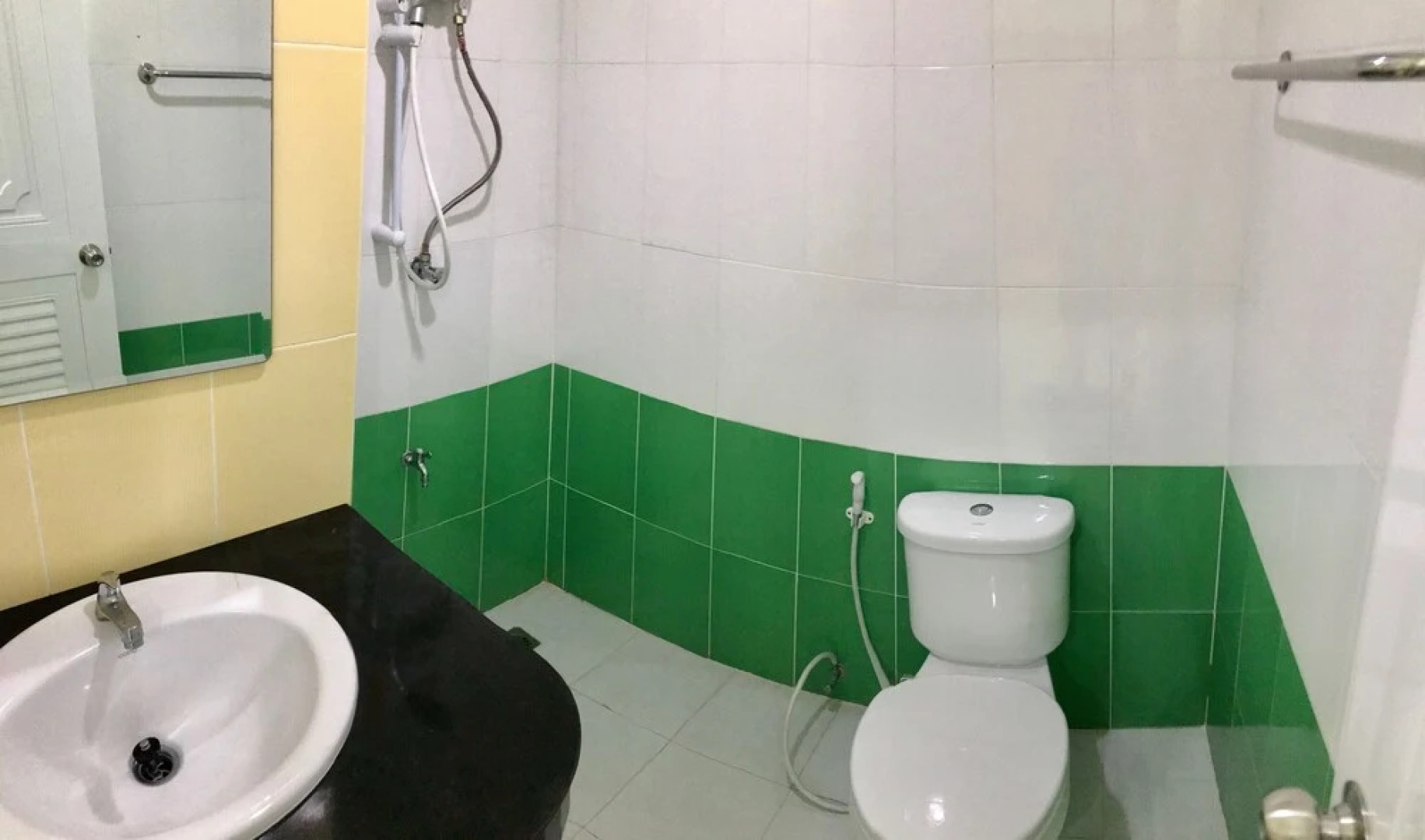 Tree House Apartment Songkhla