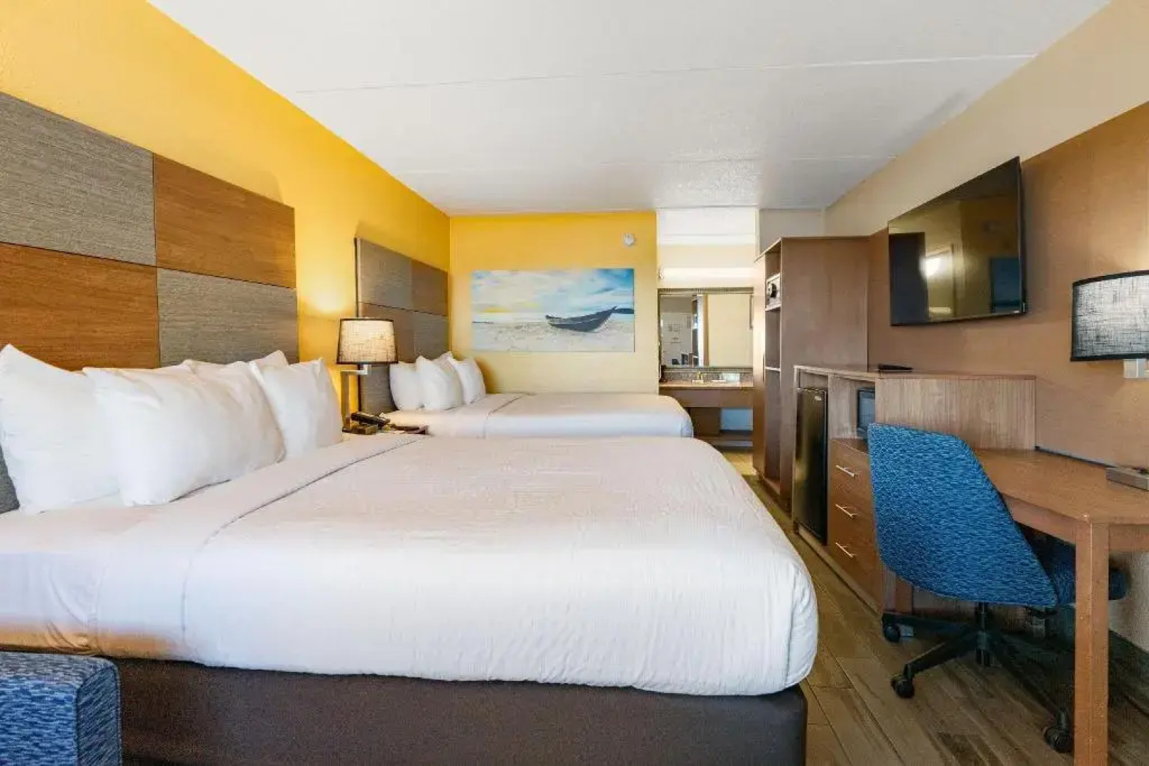 Clarion Pointe Galveston - Beachfront