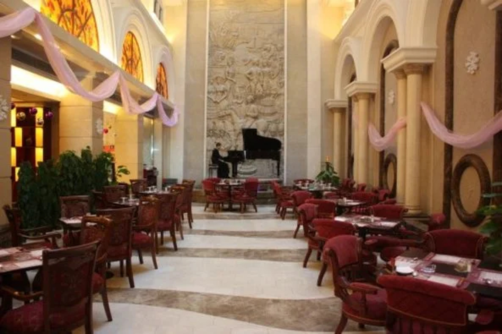 Victoria International Hotel