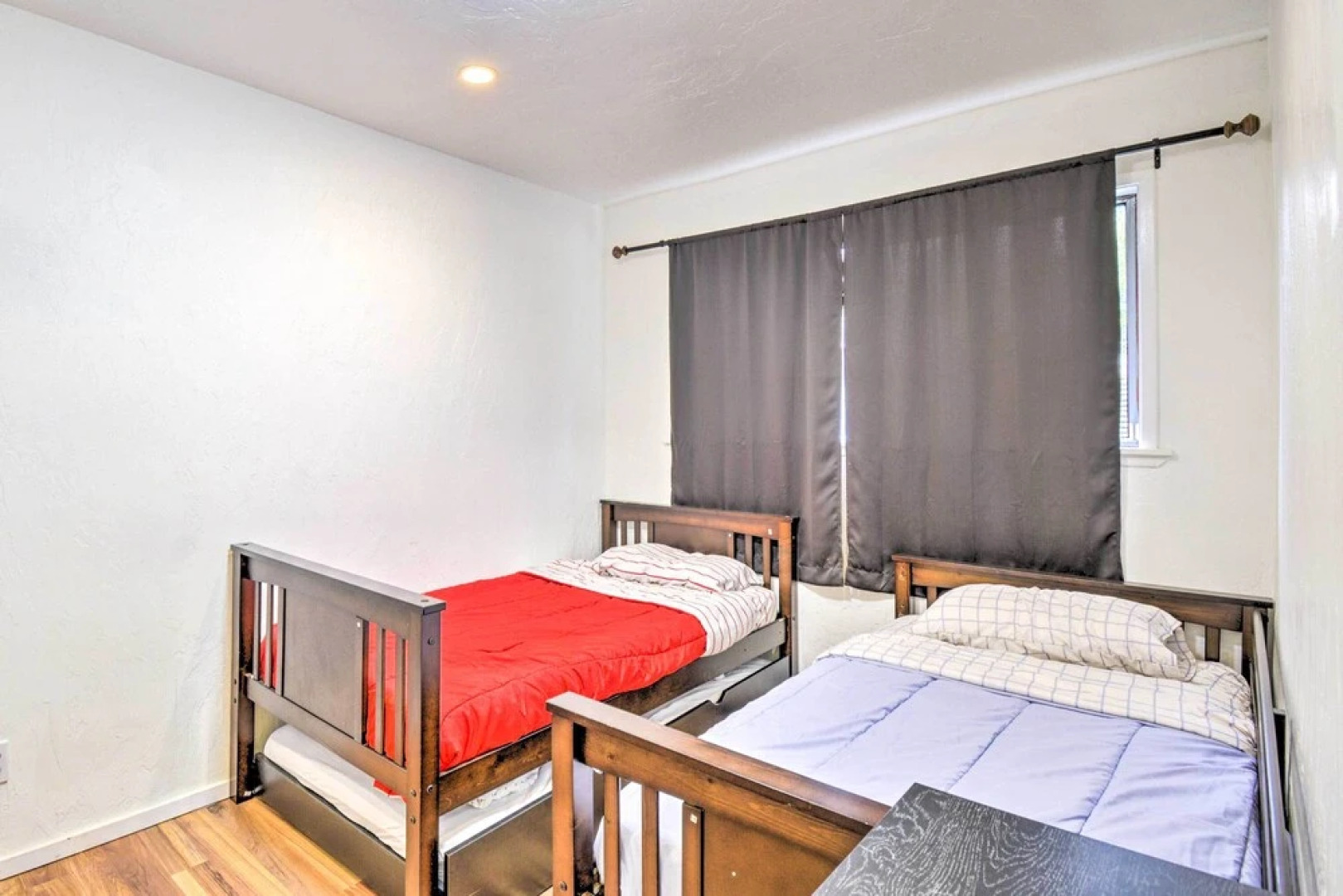 Bremerton Home: 2 Mi to Bremerton Boardwalk!