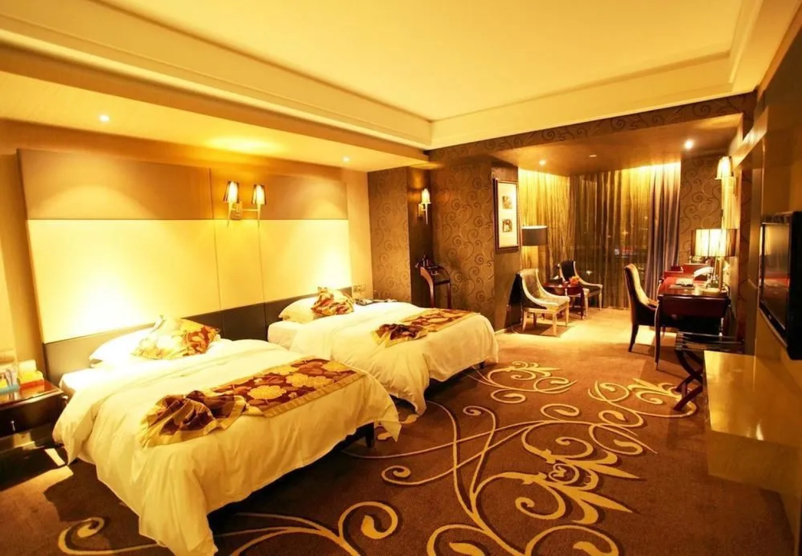 Pacific Prince International Hotel