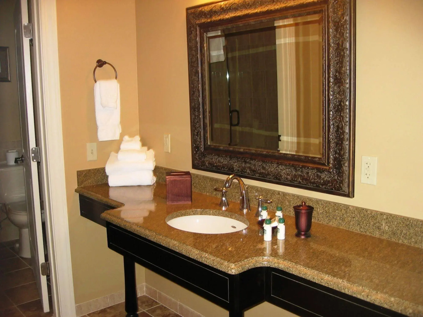 Union Bluff Hotel & Meeting House