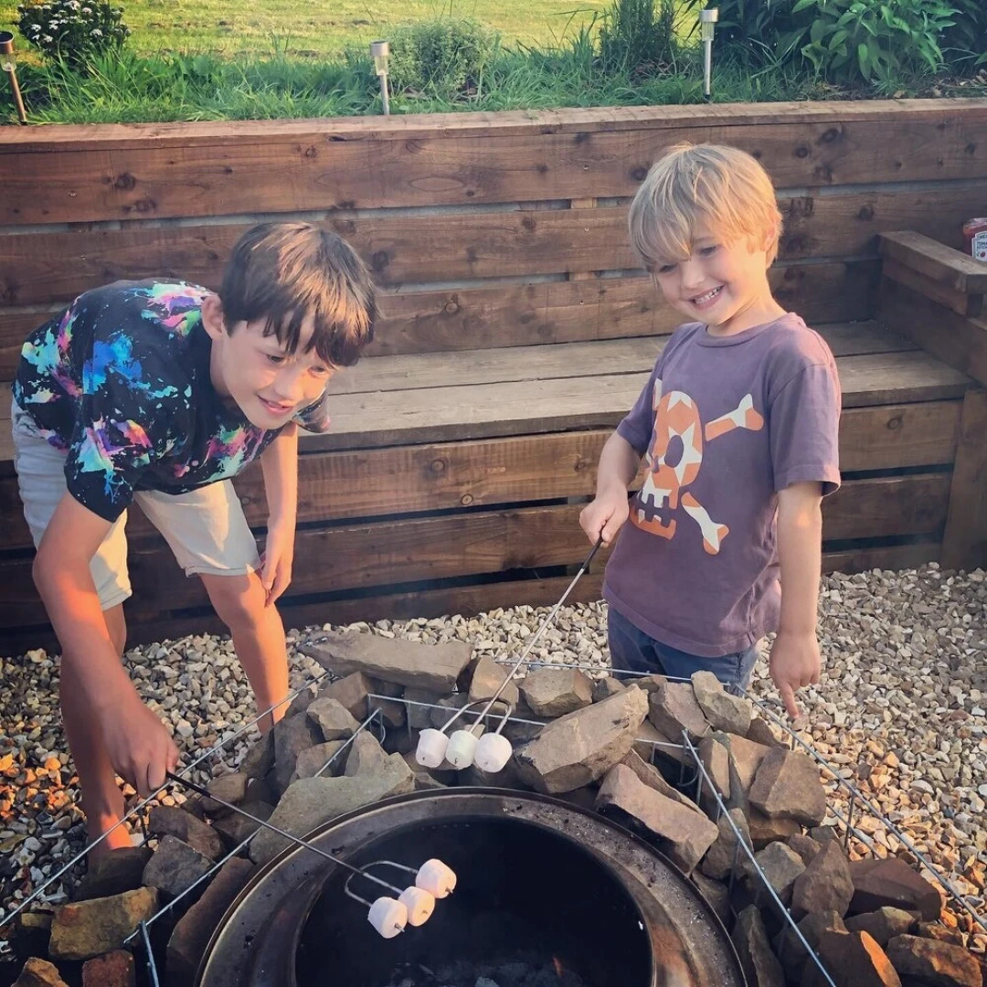 Luxury Safari Lodge Surrounded by Deer!! 'fallow'