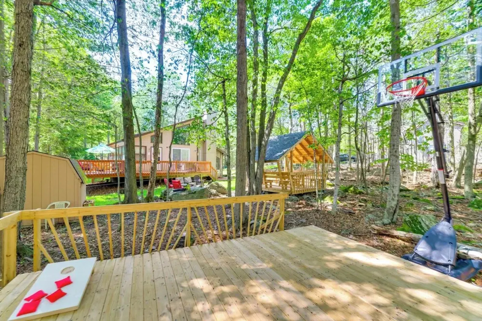 Tobyhanna Retreat w/ Deck, Pool + Lake Access!