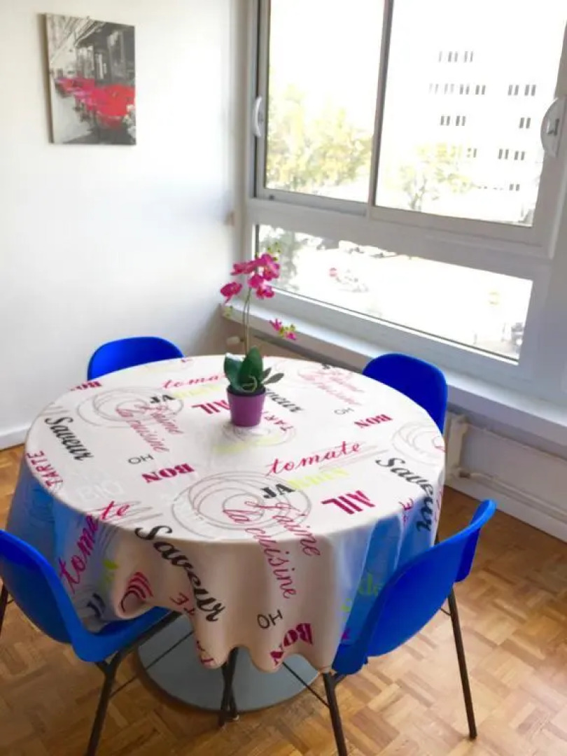 Clémenceau-La Défense Appartement