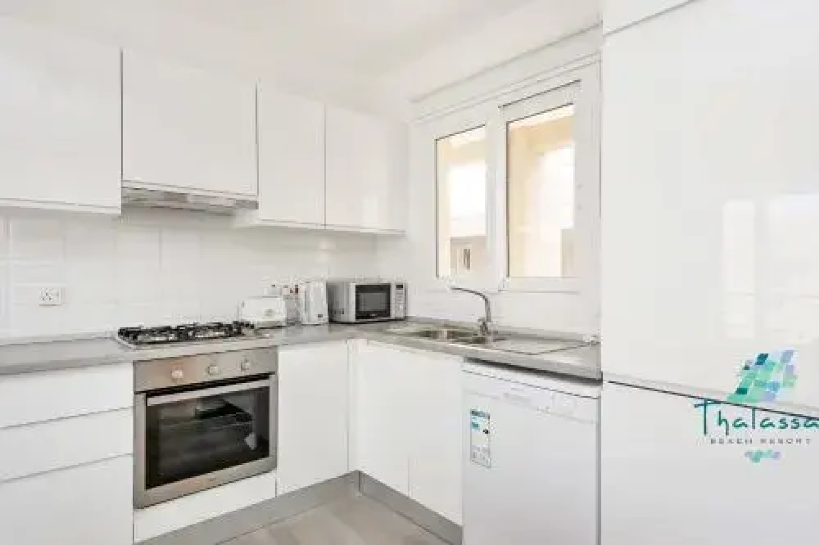 Thalassa Holiday Home