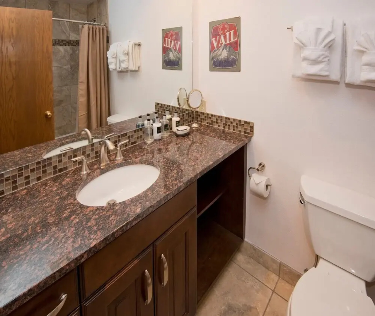 Mountain Views - 2 Br 2Ba Steps To Avon Gondola, Sleeps 6 2 Bedroom Condo By Redawning