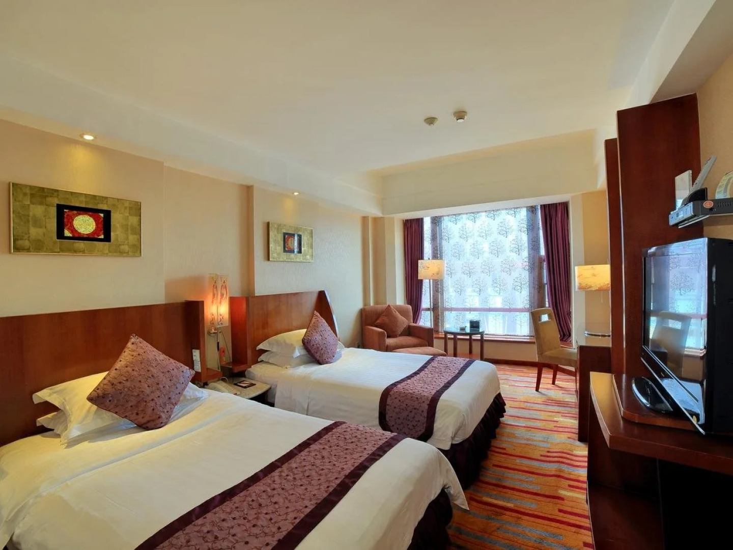 Gem Flower Jinyu Sunshine Hotel