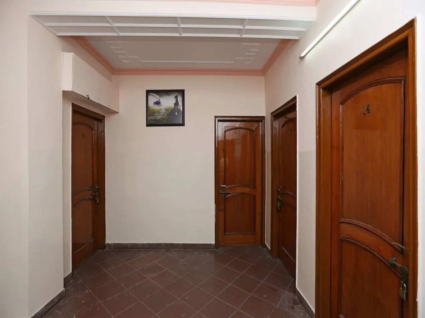 OYO 14390 Hotel Samrat