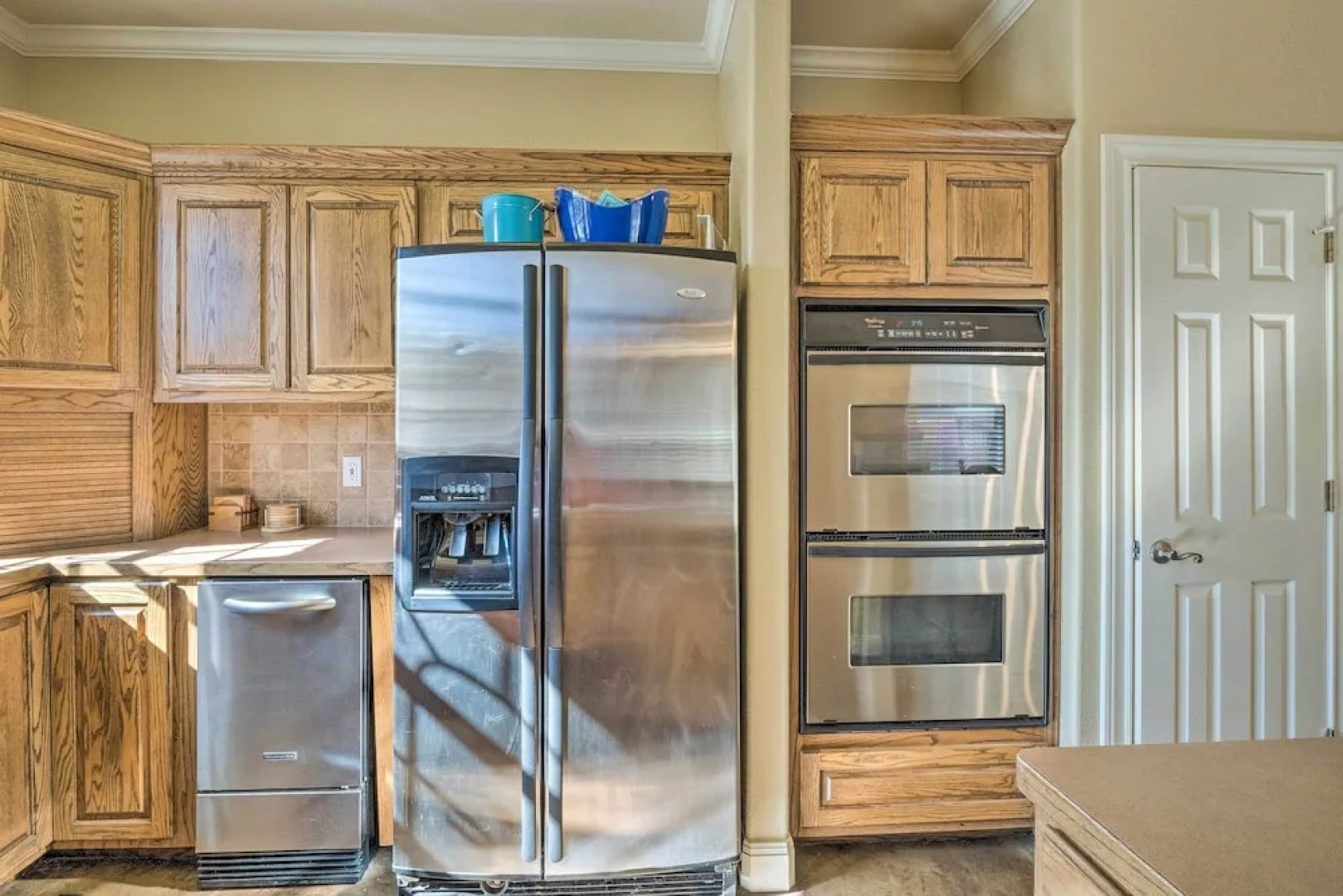 Covered Deck & 2-story Dock: Lake Travis Home!