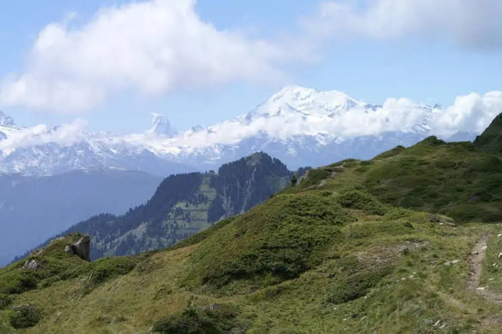 Swiss Chalet-Style Hotel Walliser Spycher