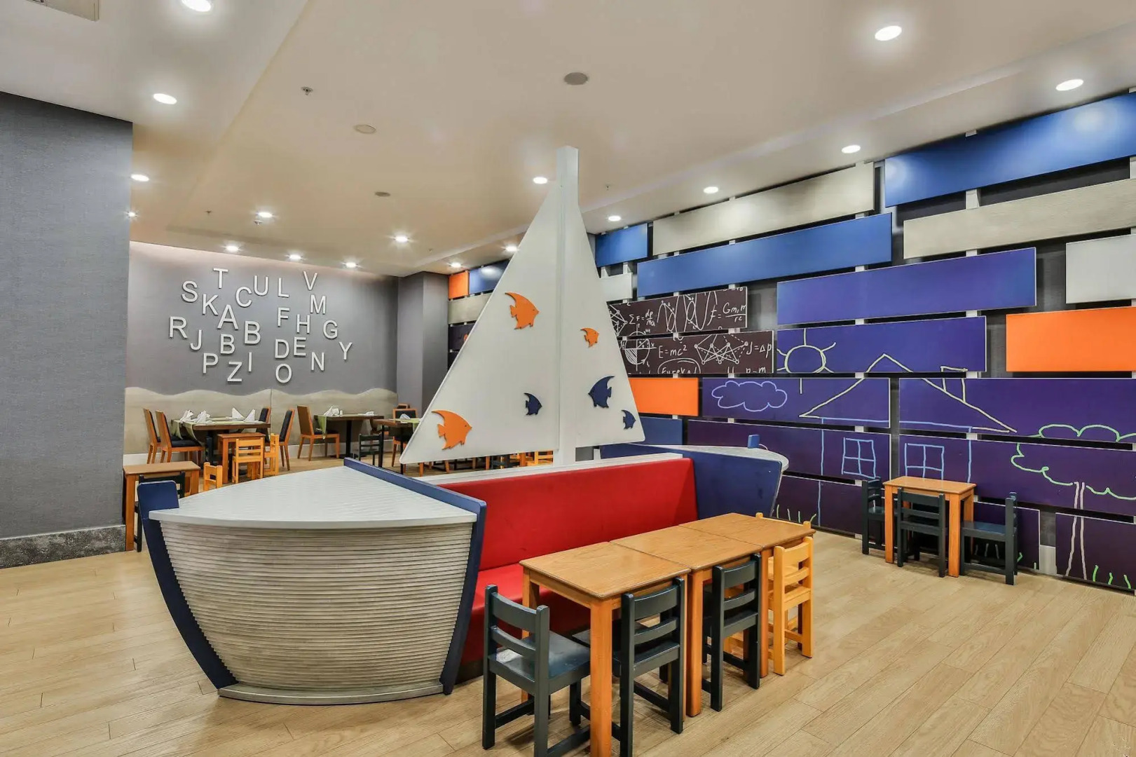 Saturn Palace Resort 