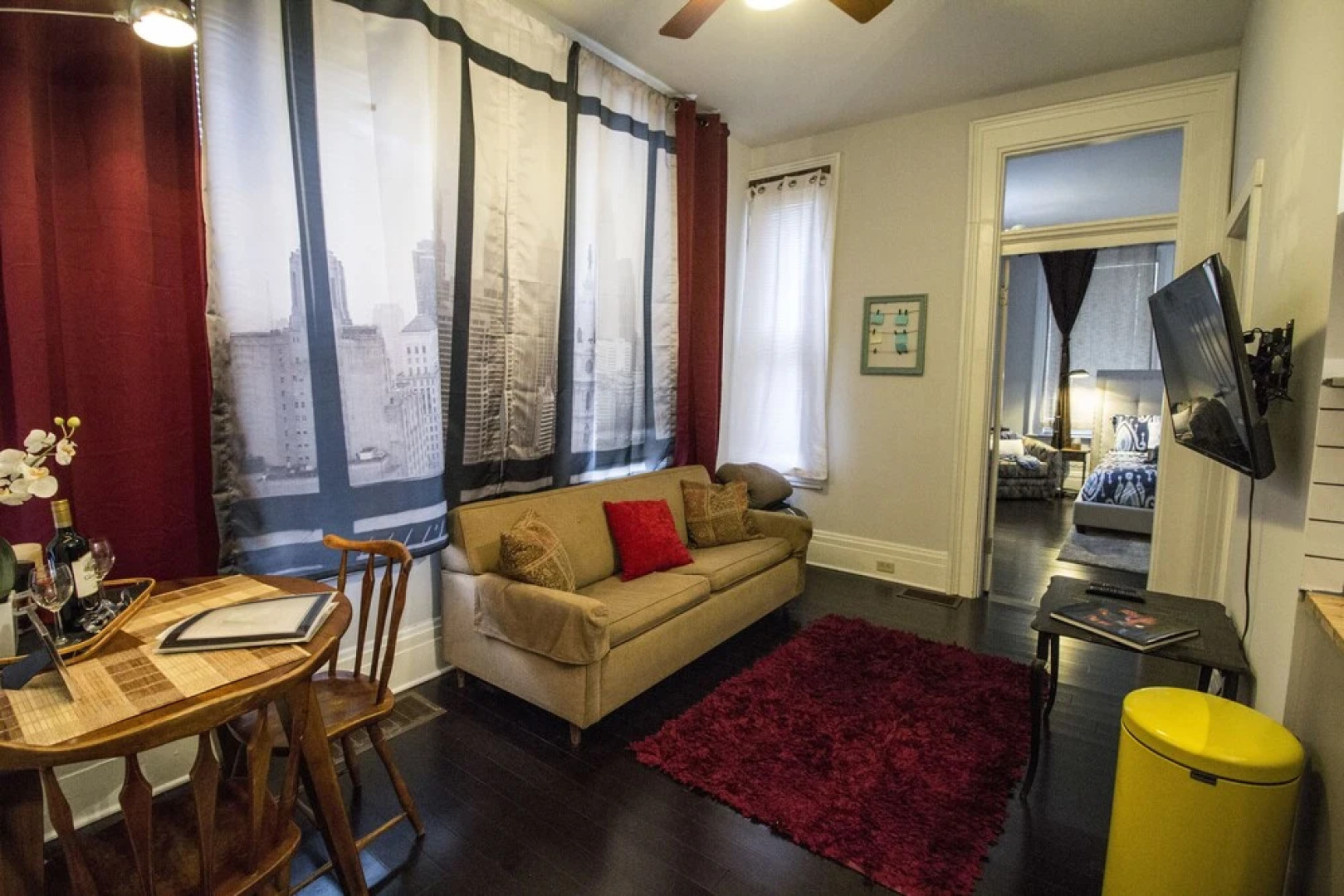 216 E 8th St.  Apartment 1