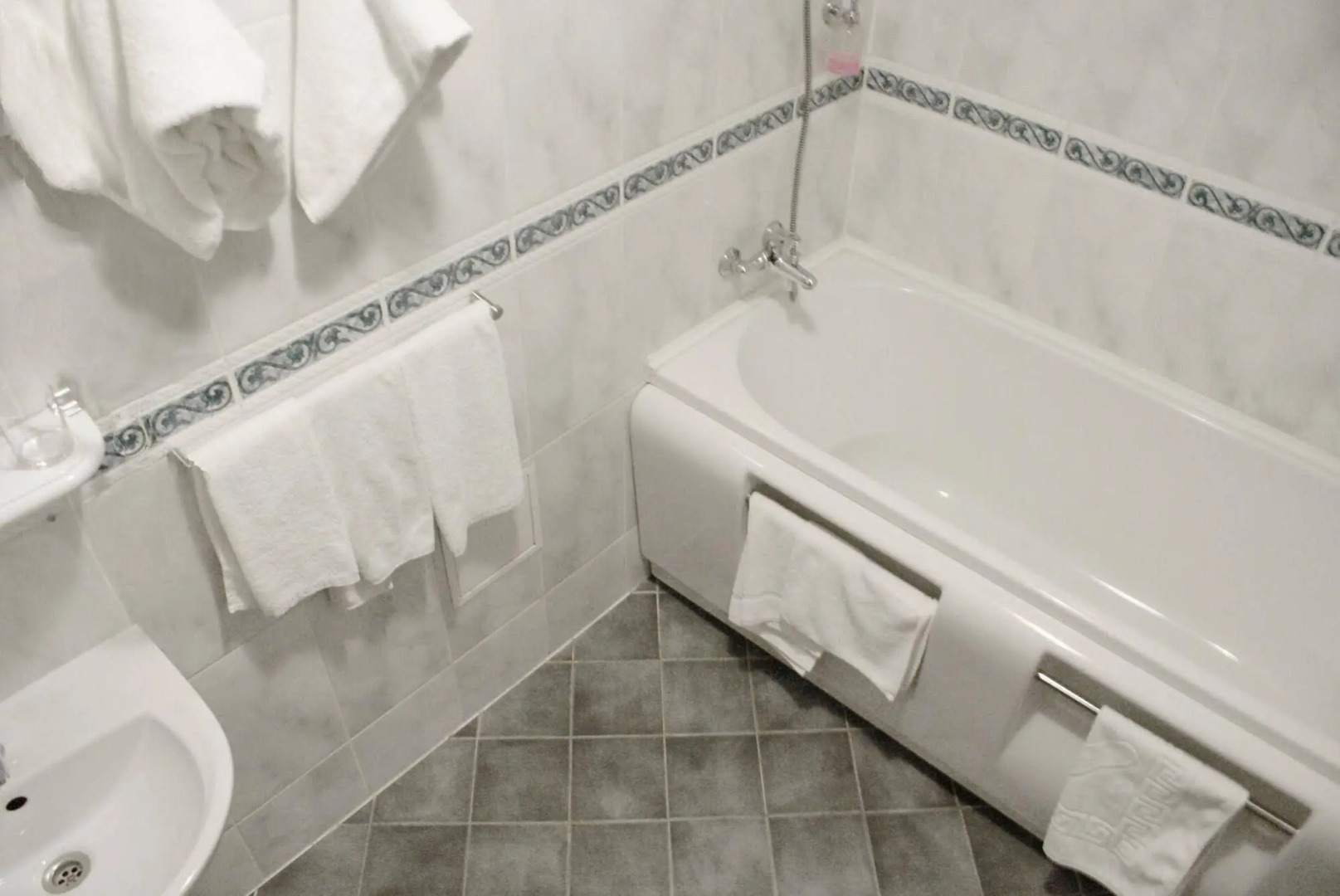 Отель Olevi Residents