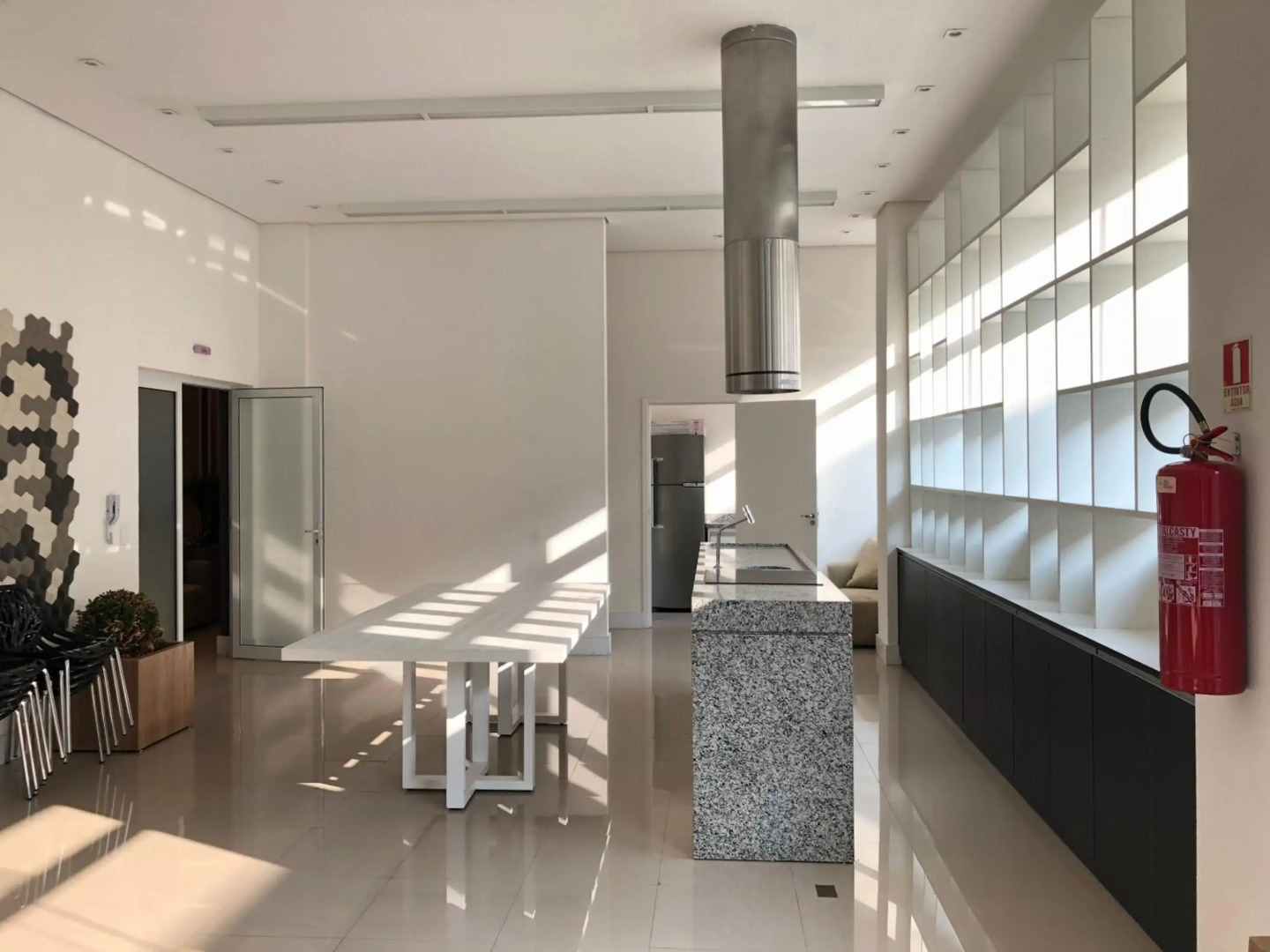 Flat Granja Viana - espaço e conforto