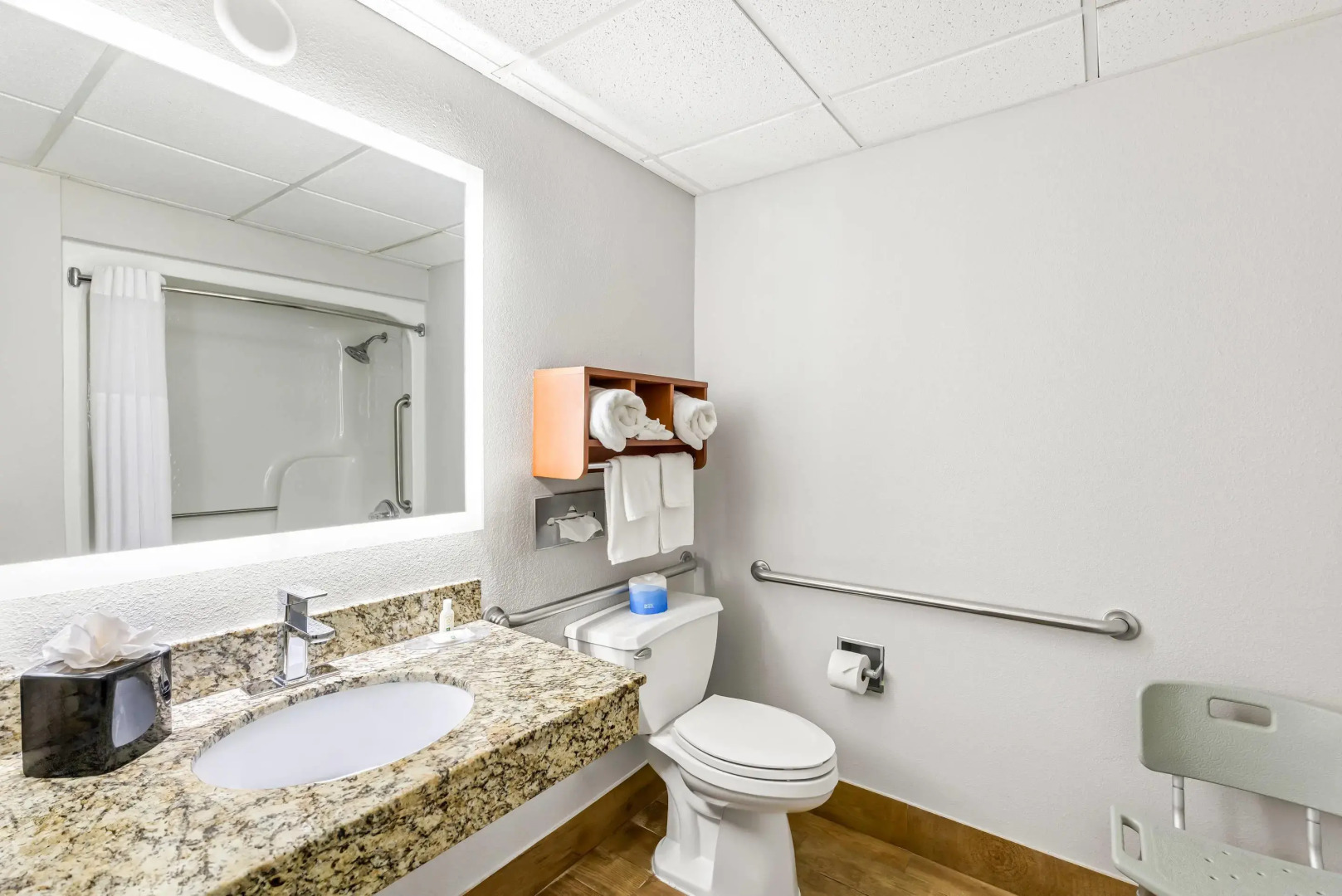 Quality Inn & Suites