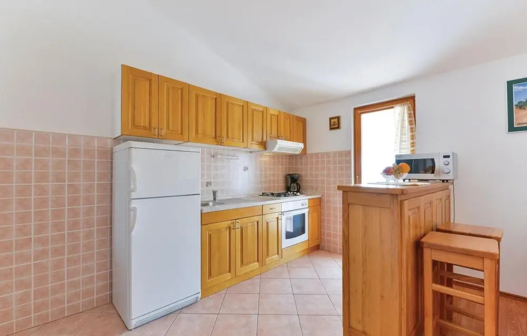 Nice Home in Kustici With Wifi and 2 Bedrooms