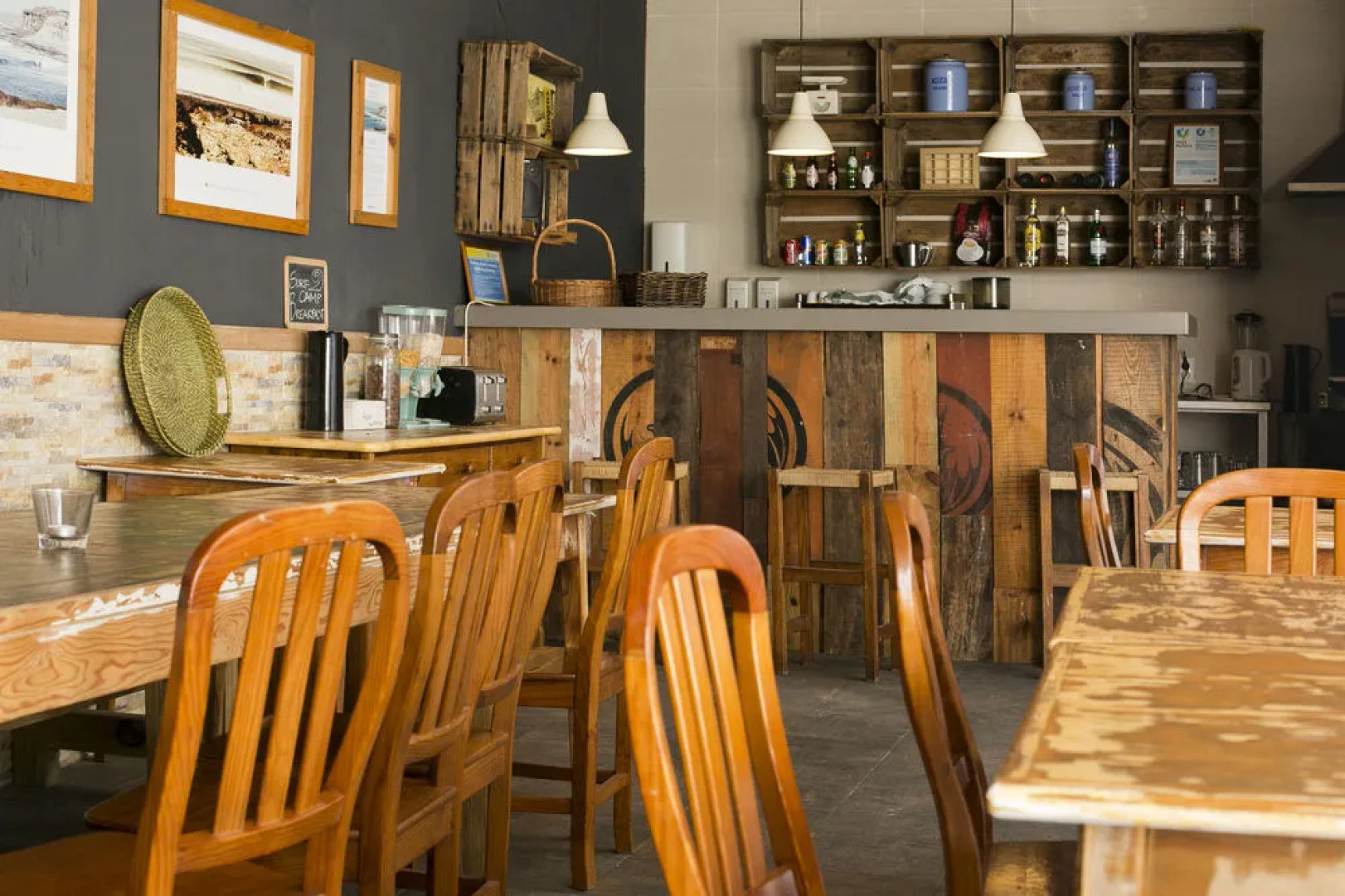 Amar Hostel, Suites & Surf Camp