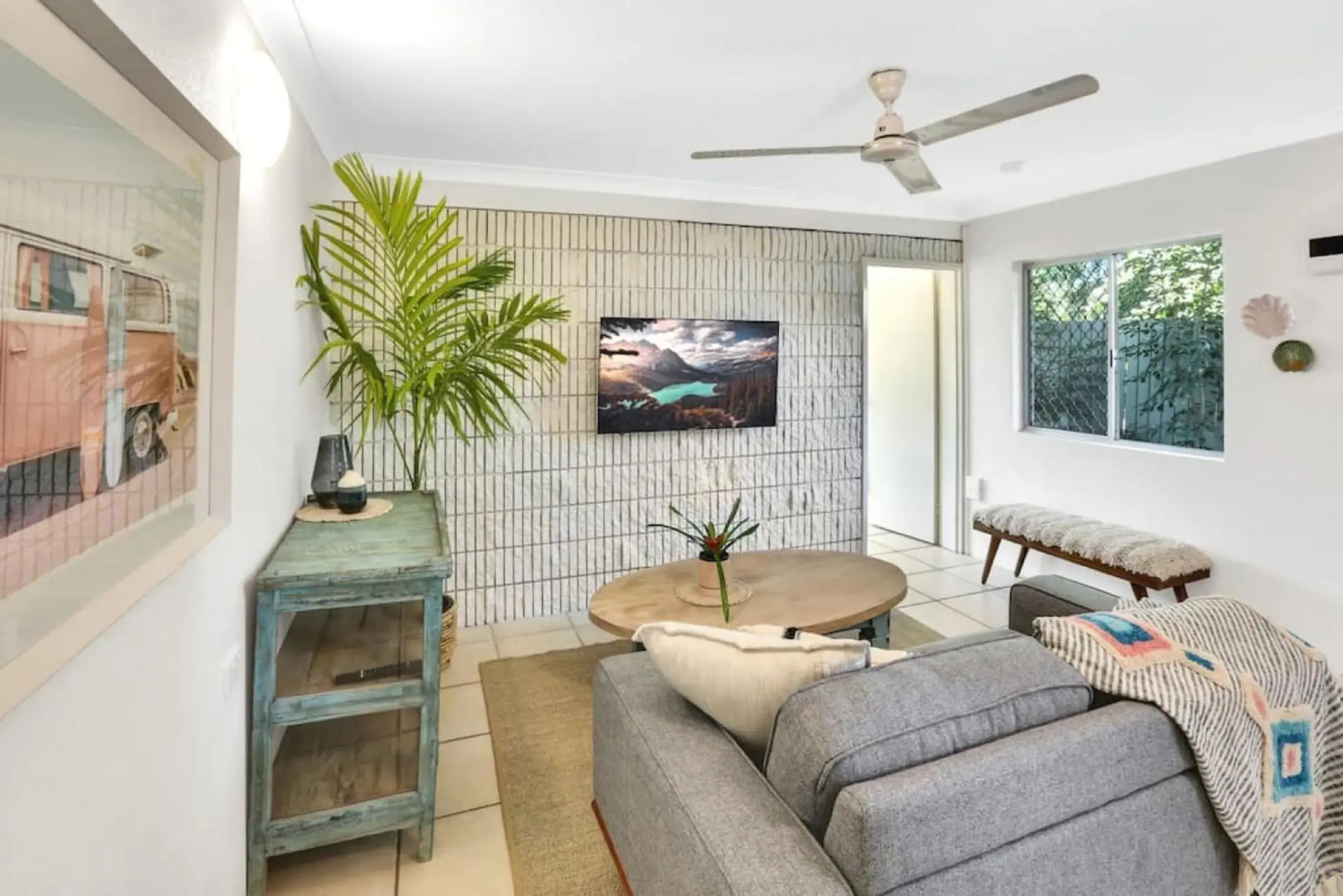 Tropicana Hideaway