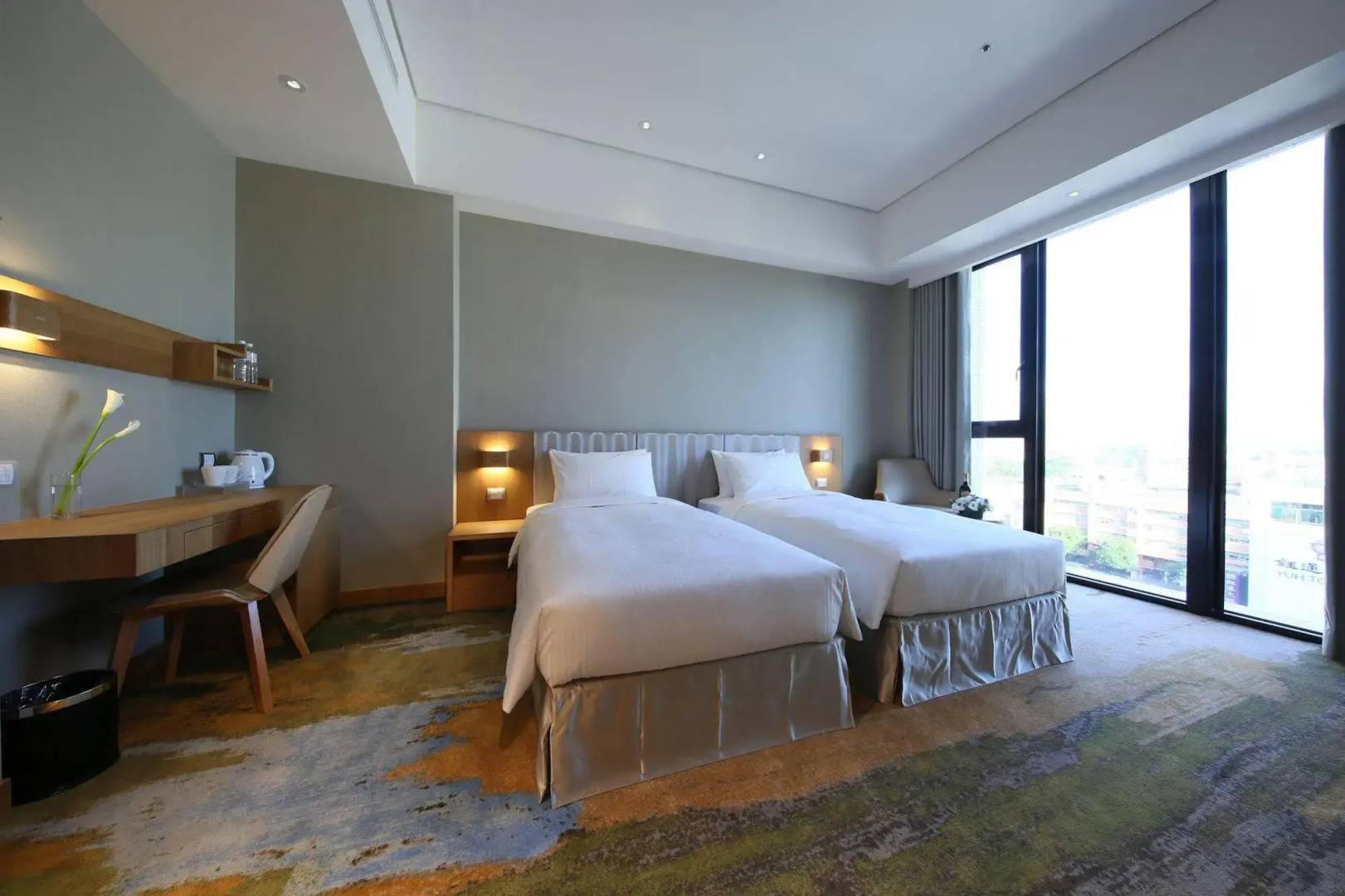 South Urban Hotel