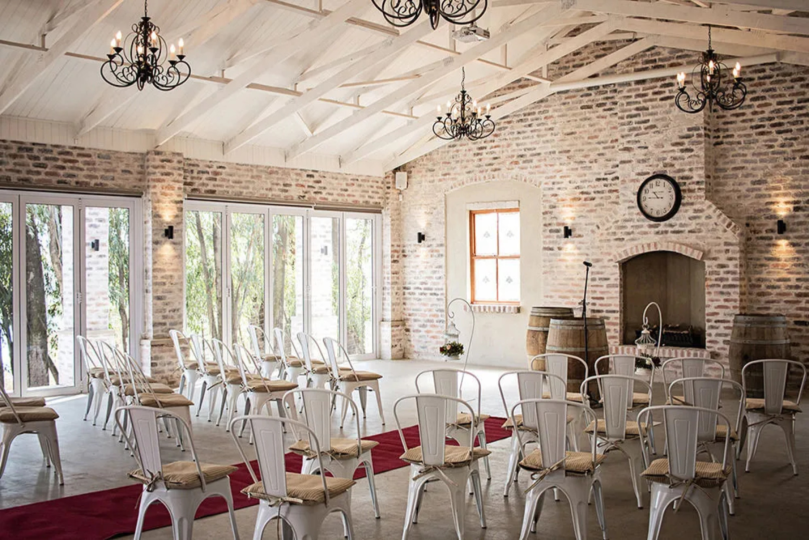 Pont de Val Riverside Escape