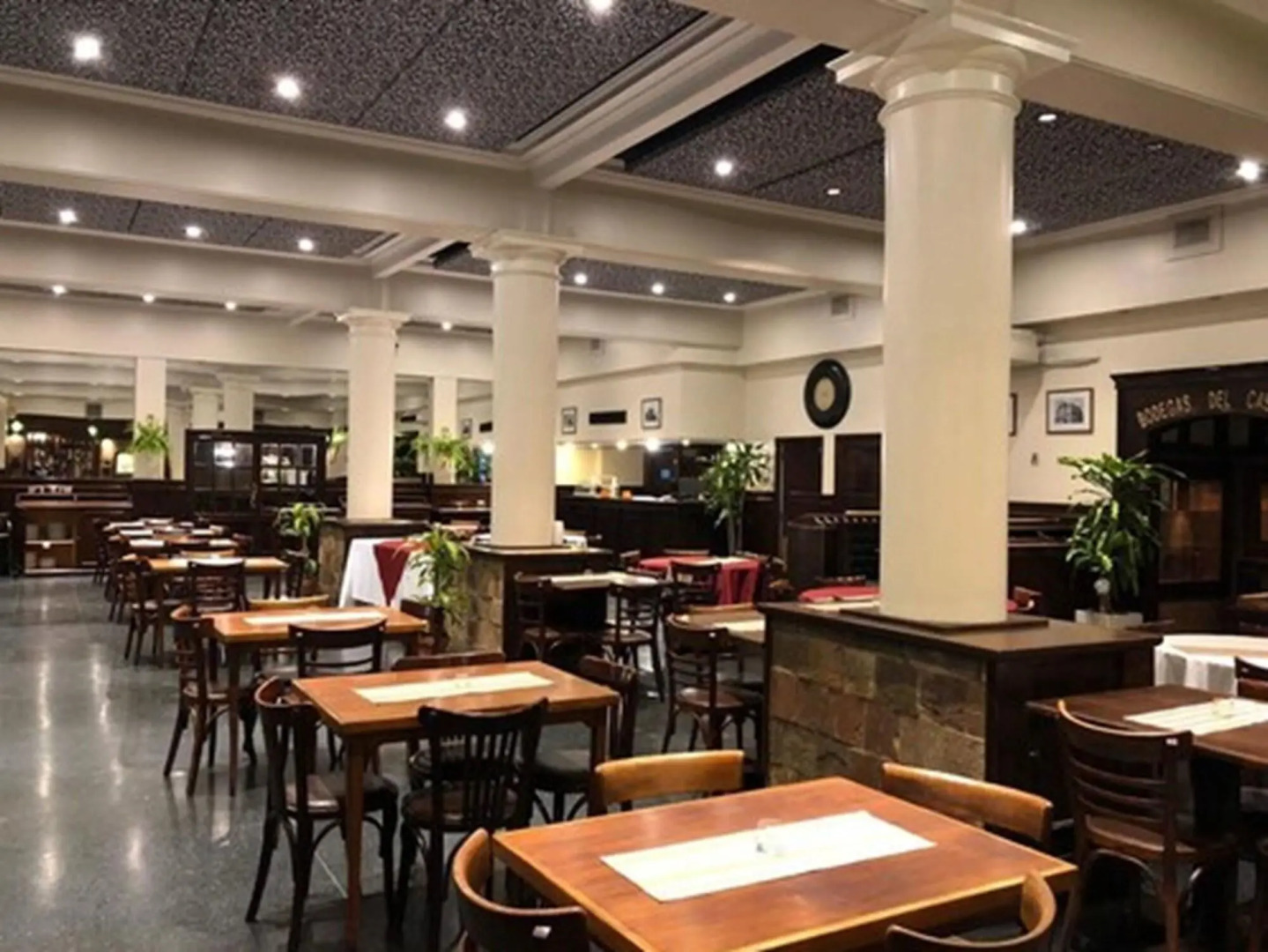 Castelar Hotel Santa Fe