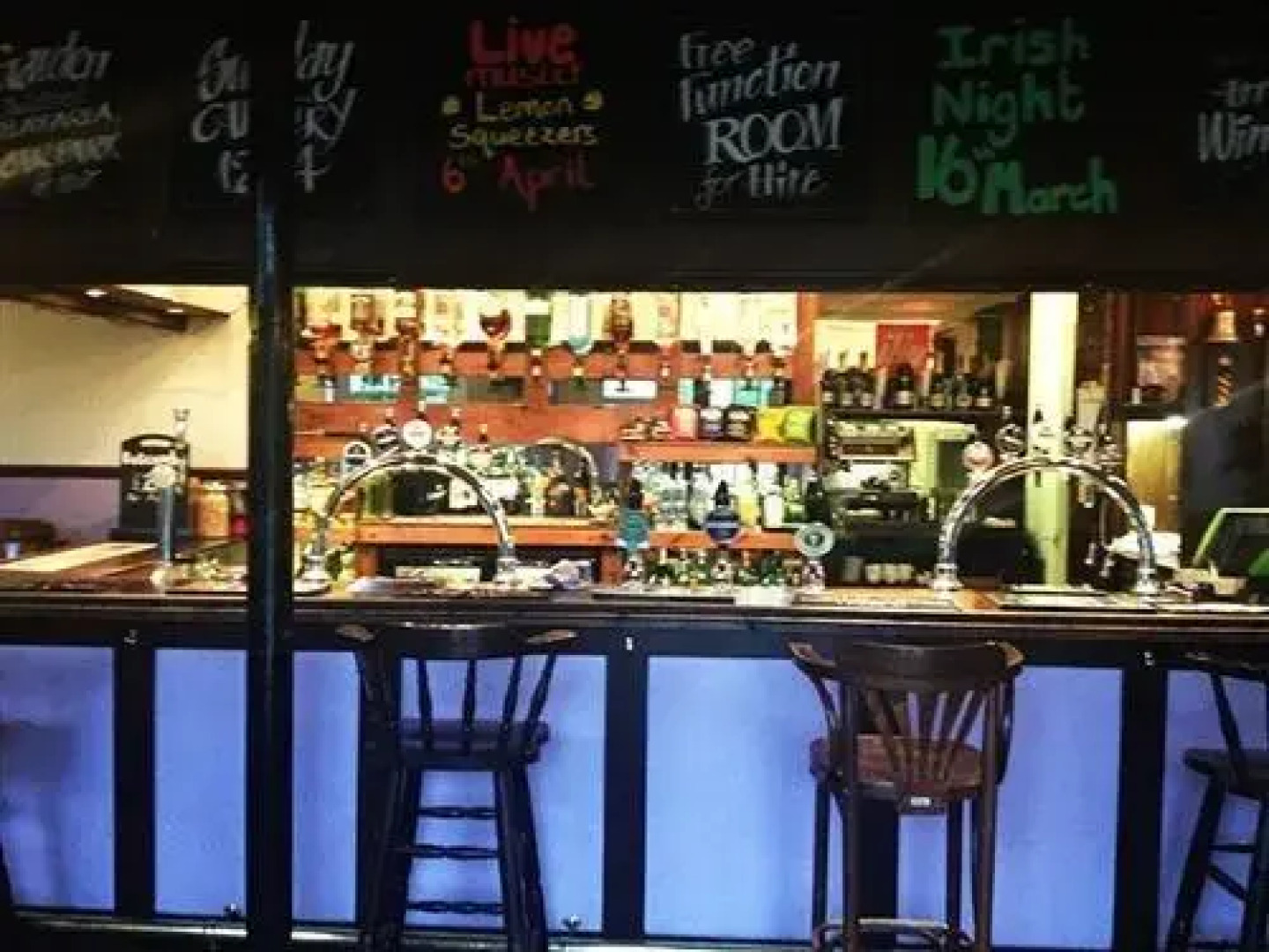 The Lopes Arms Hotel