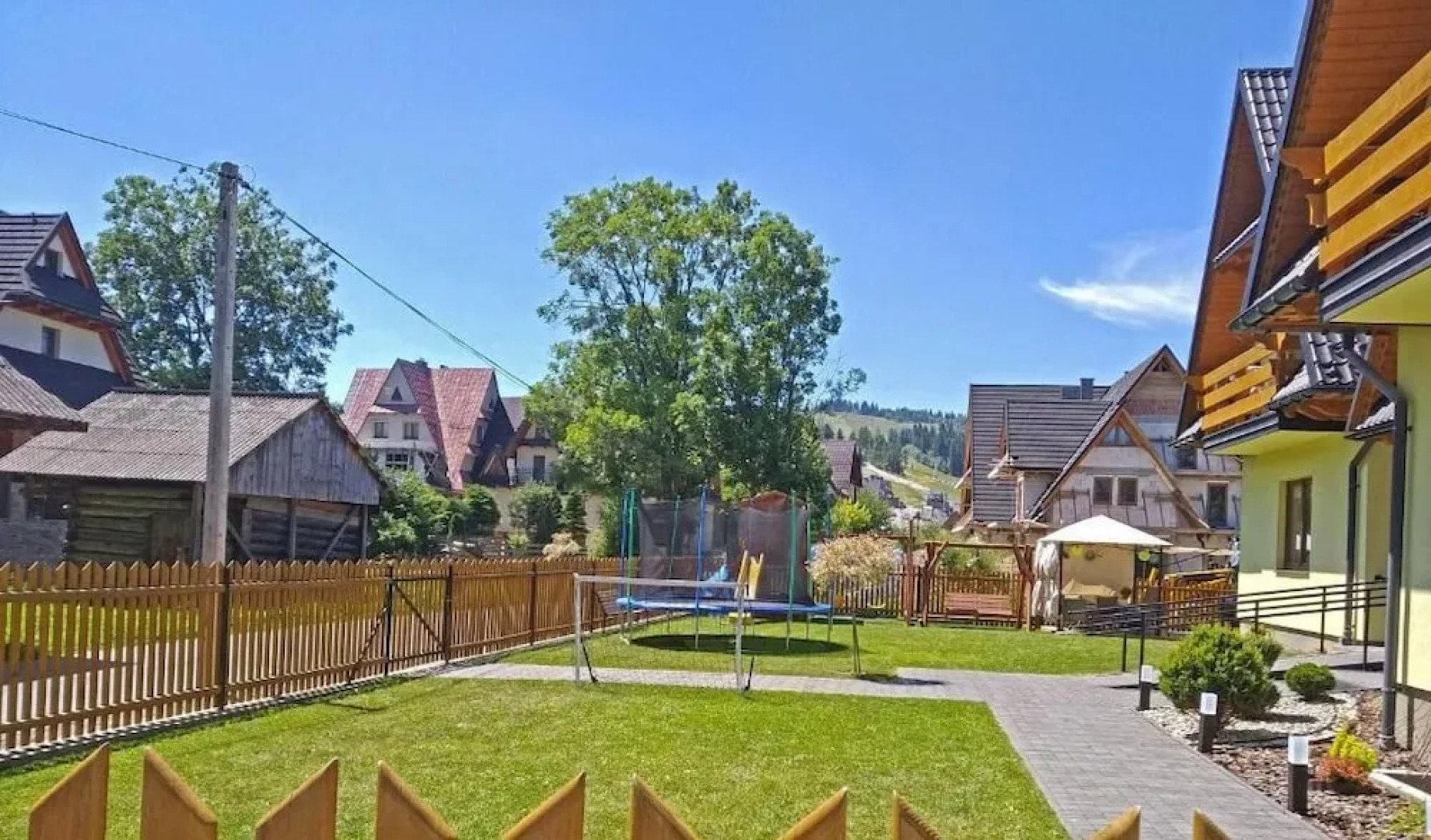 Sloneczny Dworek Guest House