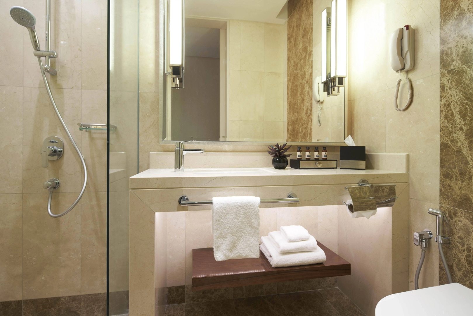 Holiday Inn Singapore Little India by IHG