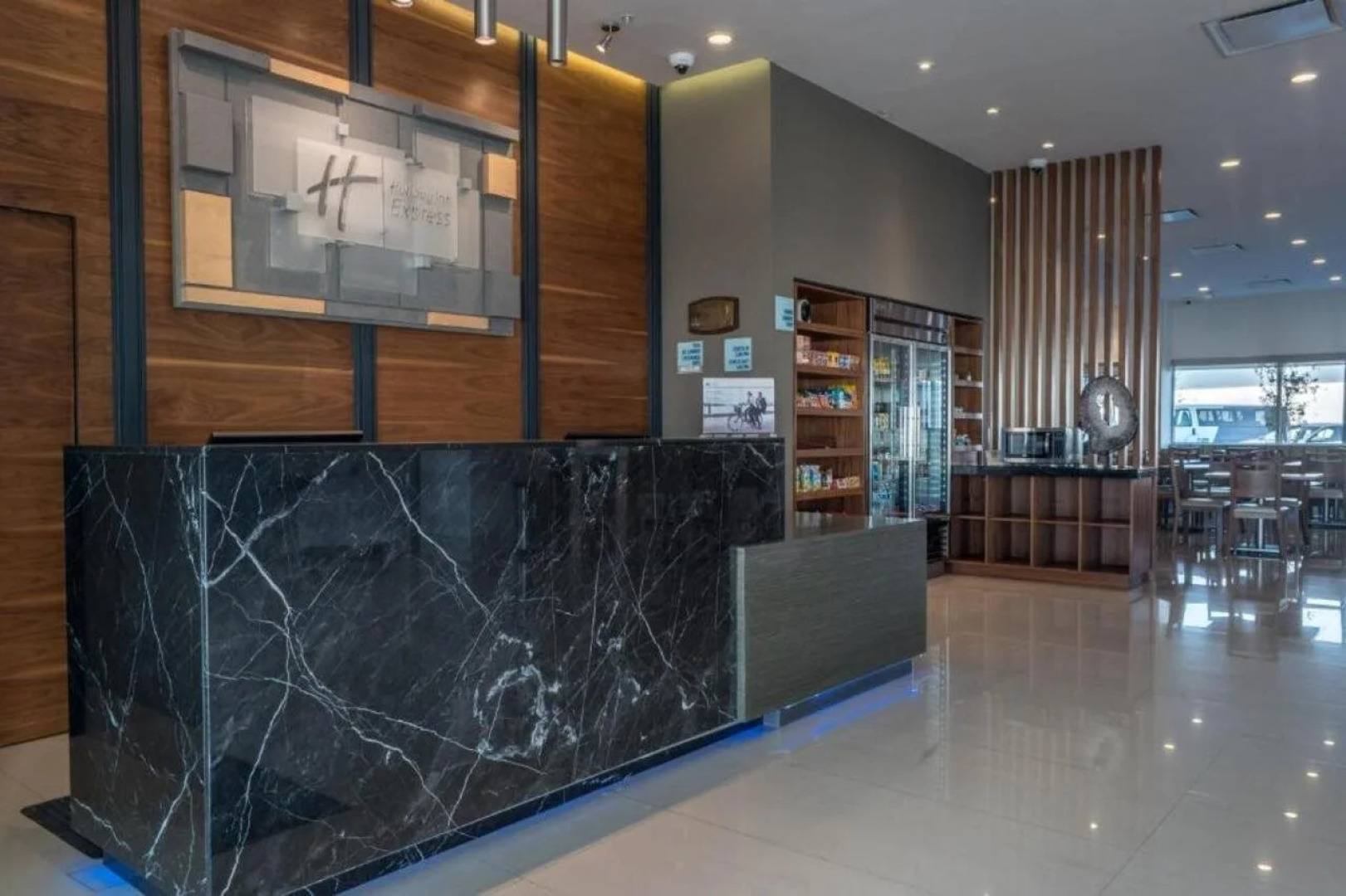 Holiday Inn Express & Suites Silao Aeropuerto - Terminal by IHG