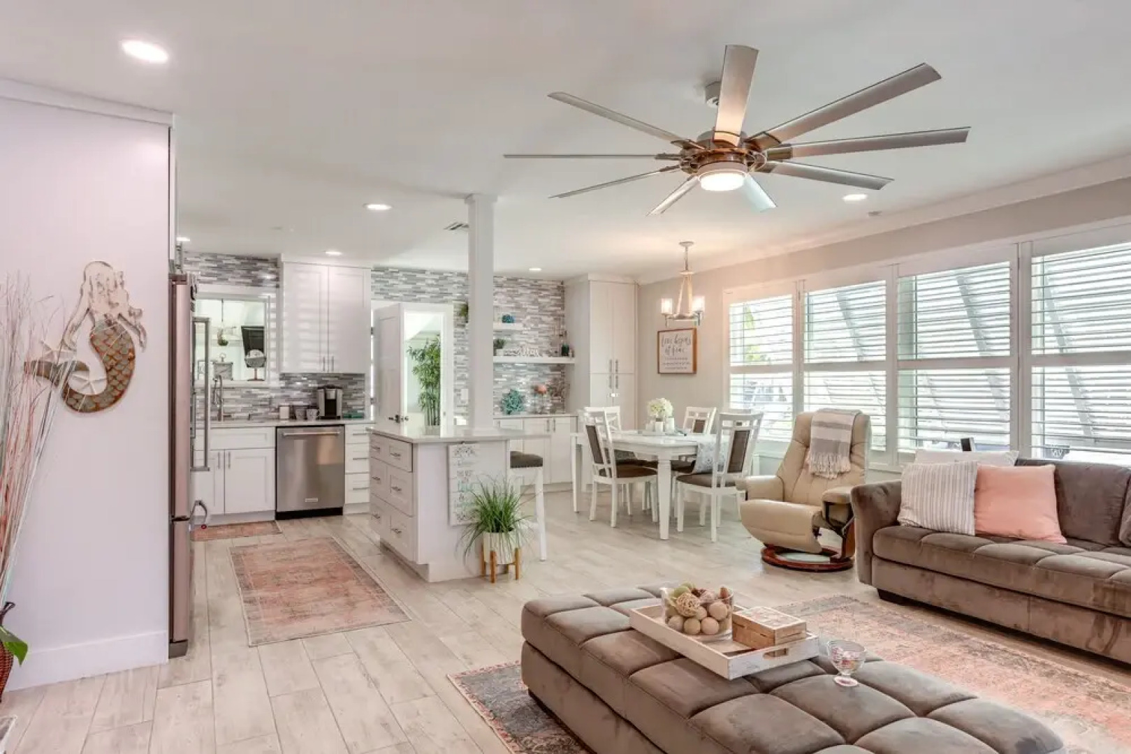 Bright Home w/ Sauna & Deck: 1 Mi to Dtwn Stuart!