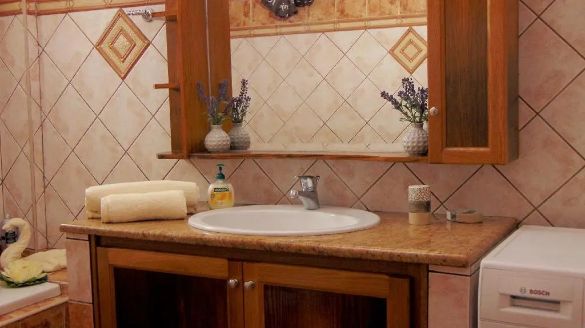 Summer Village House Popi