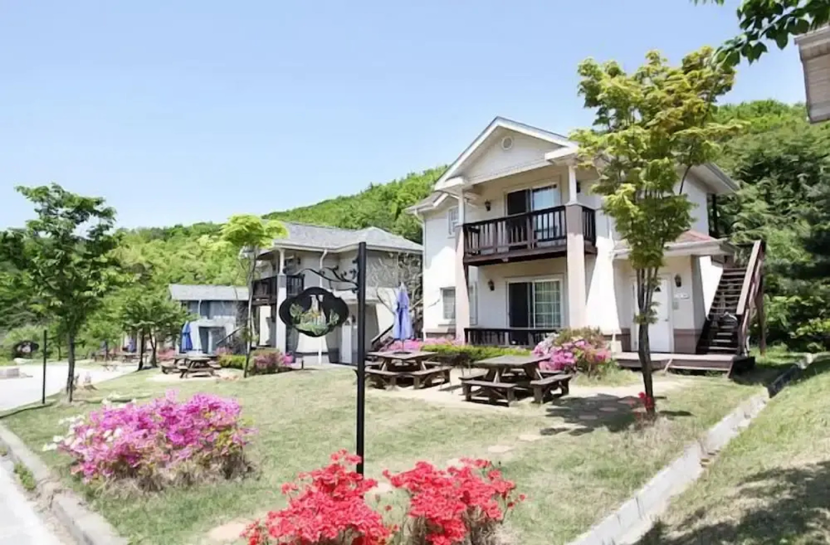 Yongin Doongji Art Village Pension