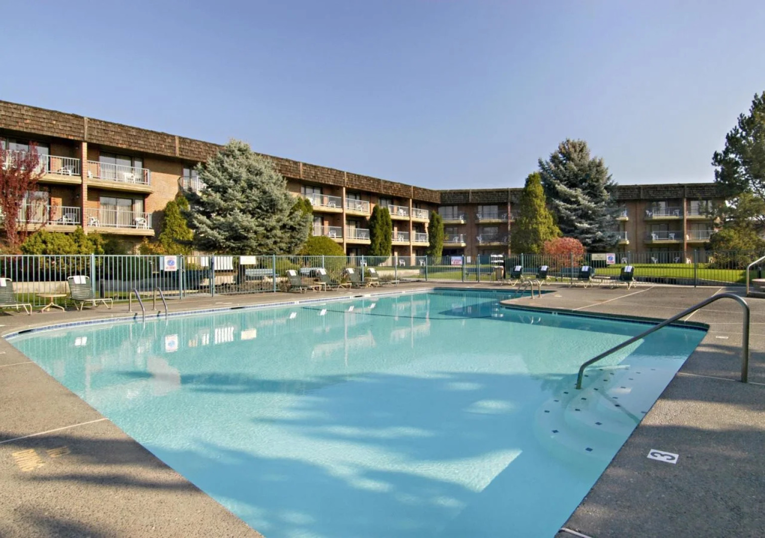 Red Lion Hotel Pasco Airport & Conference Center