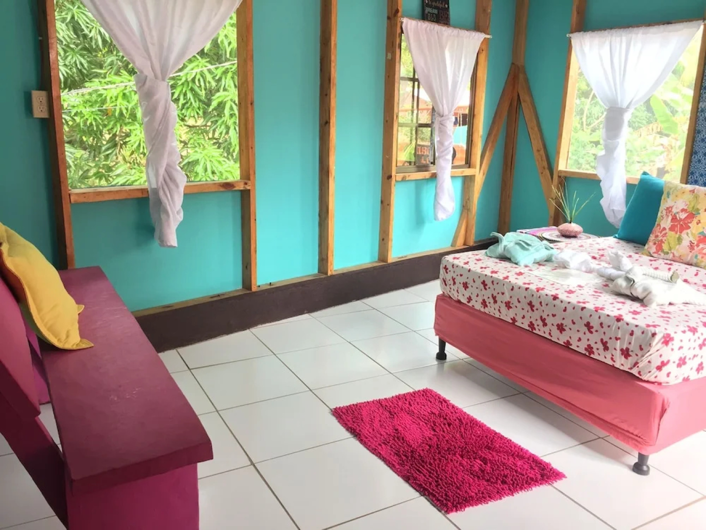 Las Palmeras Hotel